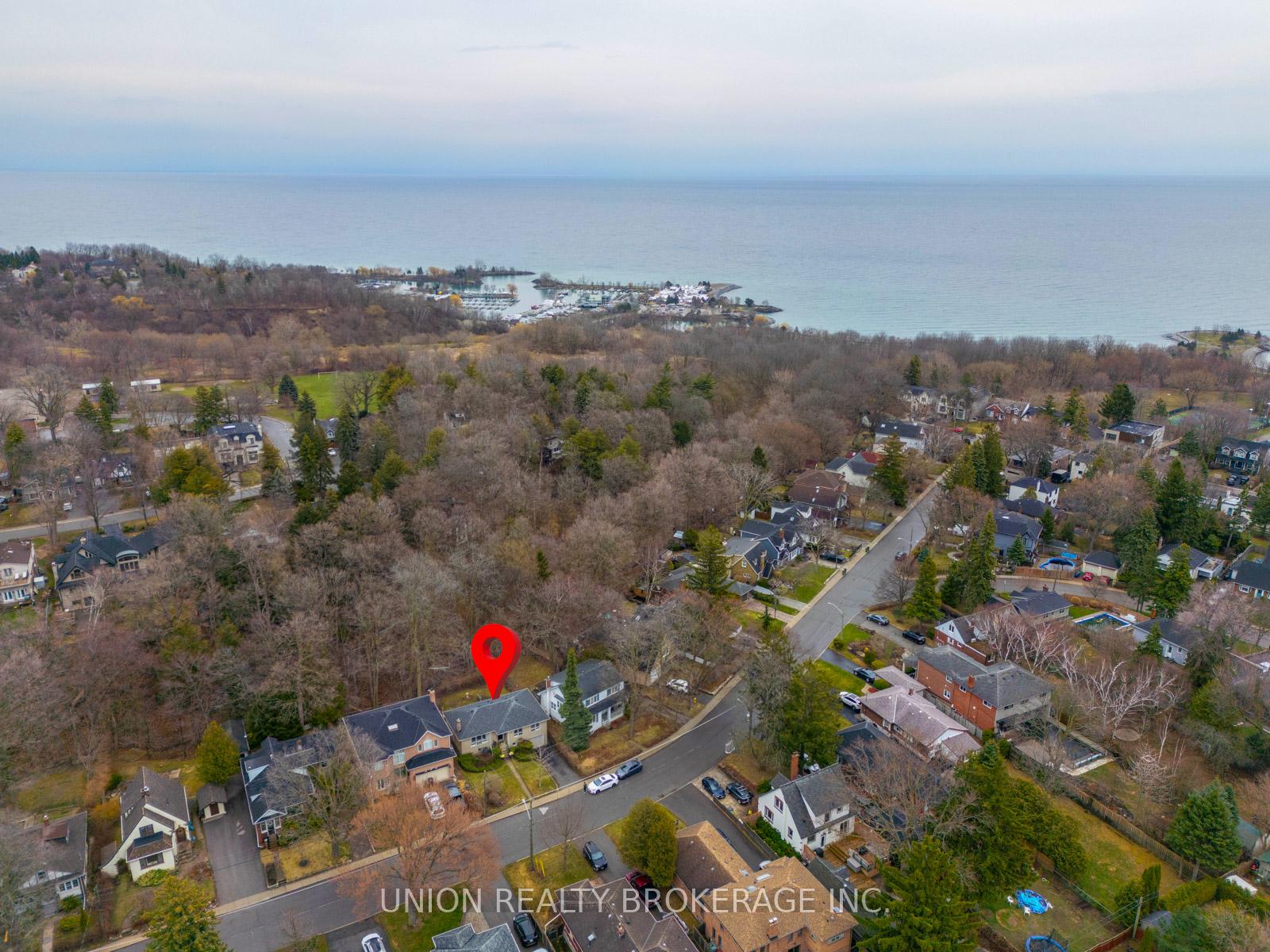 73 Cliffcrest Drive, Toronto
