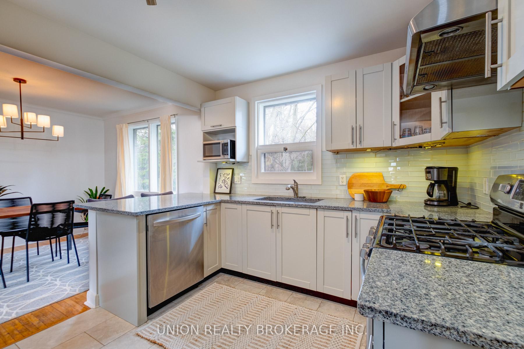 73 Cliffcrest Drive, Toronto