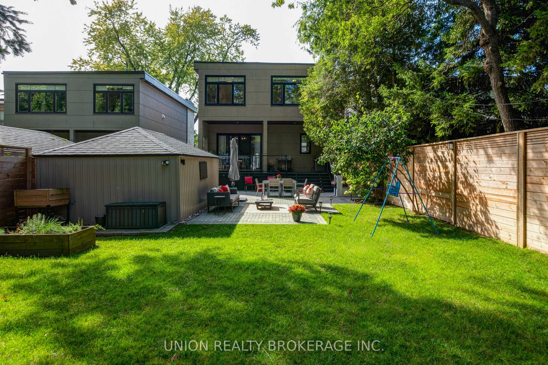 47 Eastville Avenue, Toronto