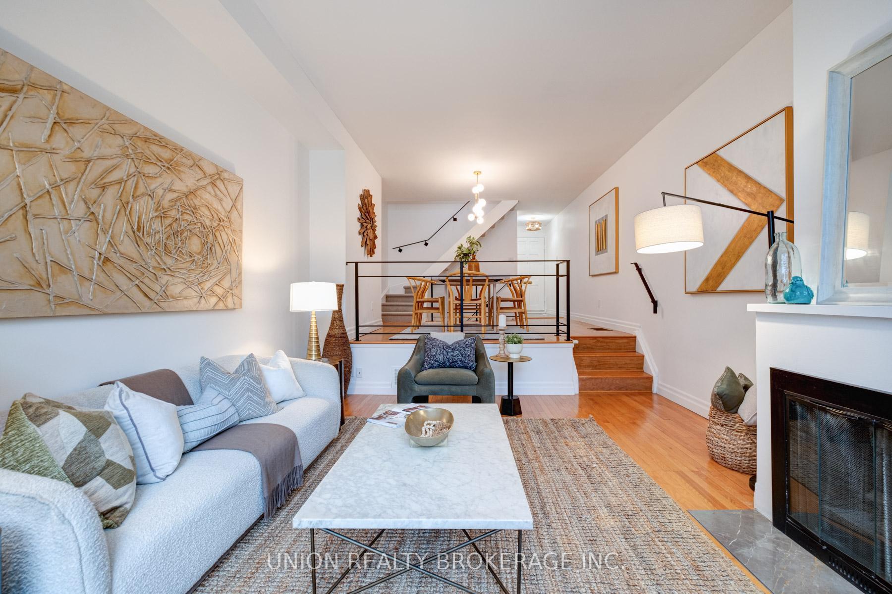 #9 - 90 Kippendavie Avenue