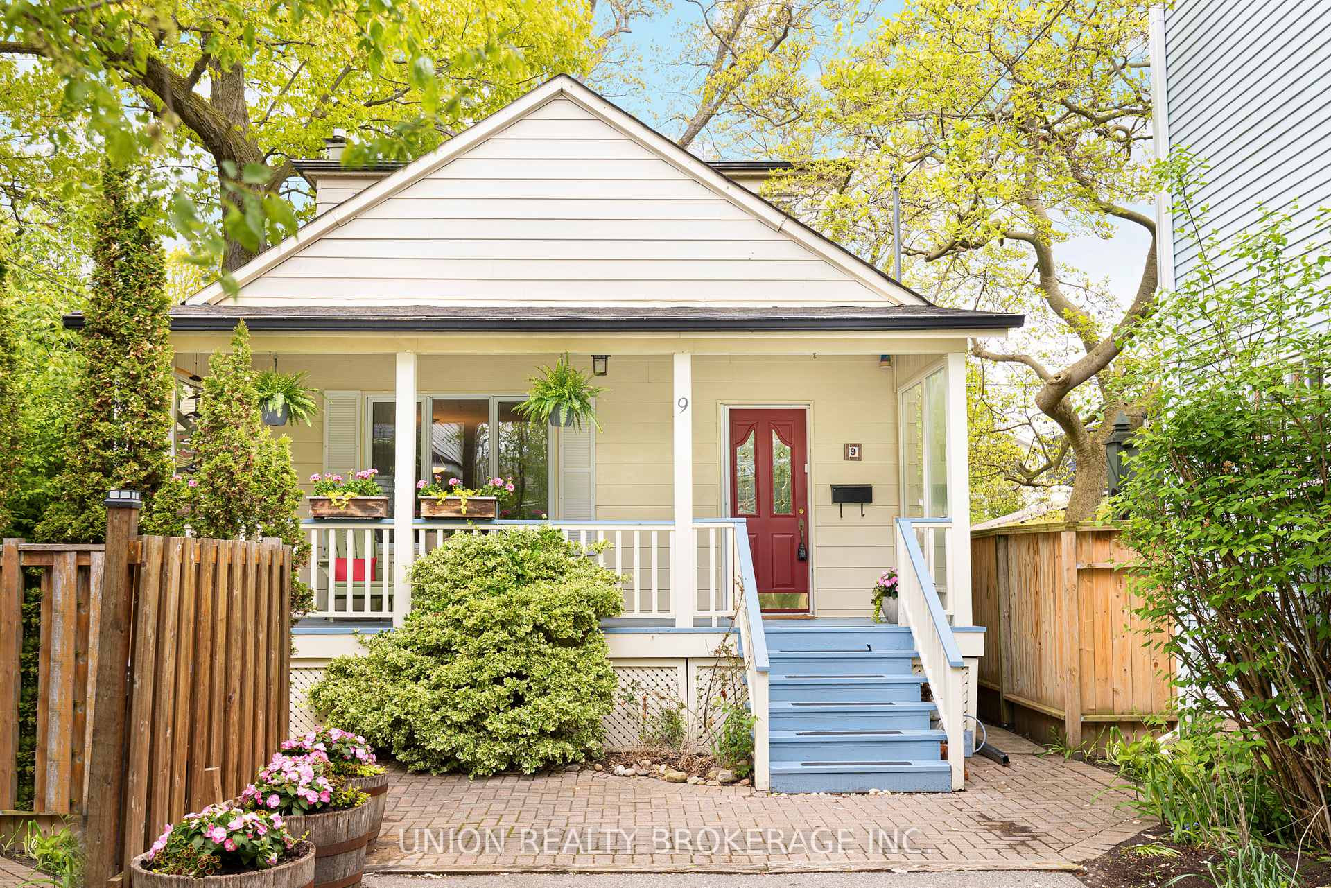 9 Elmer Avenue