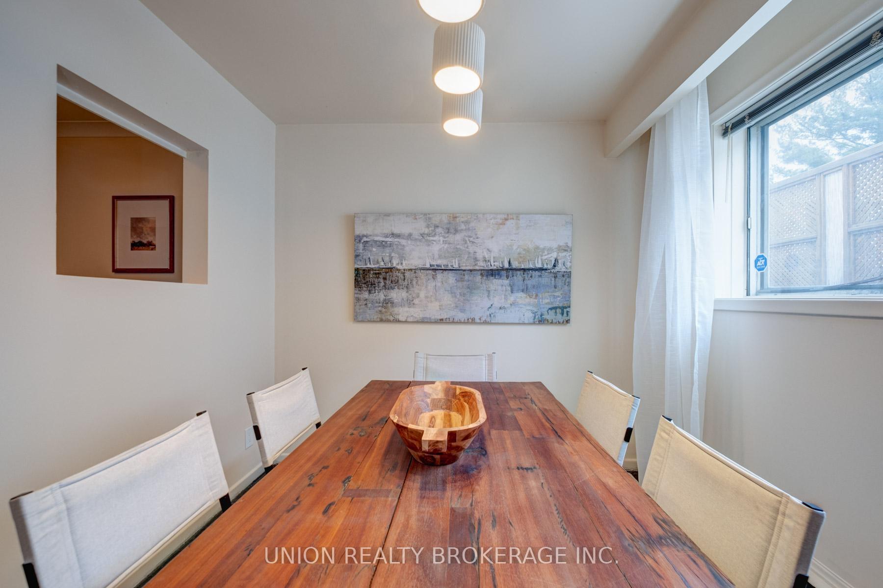 54 Oakridge Drive, Toronto