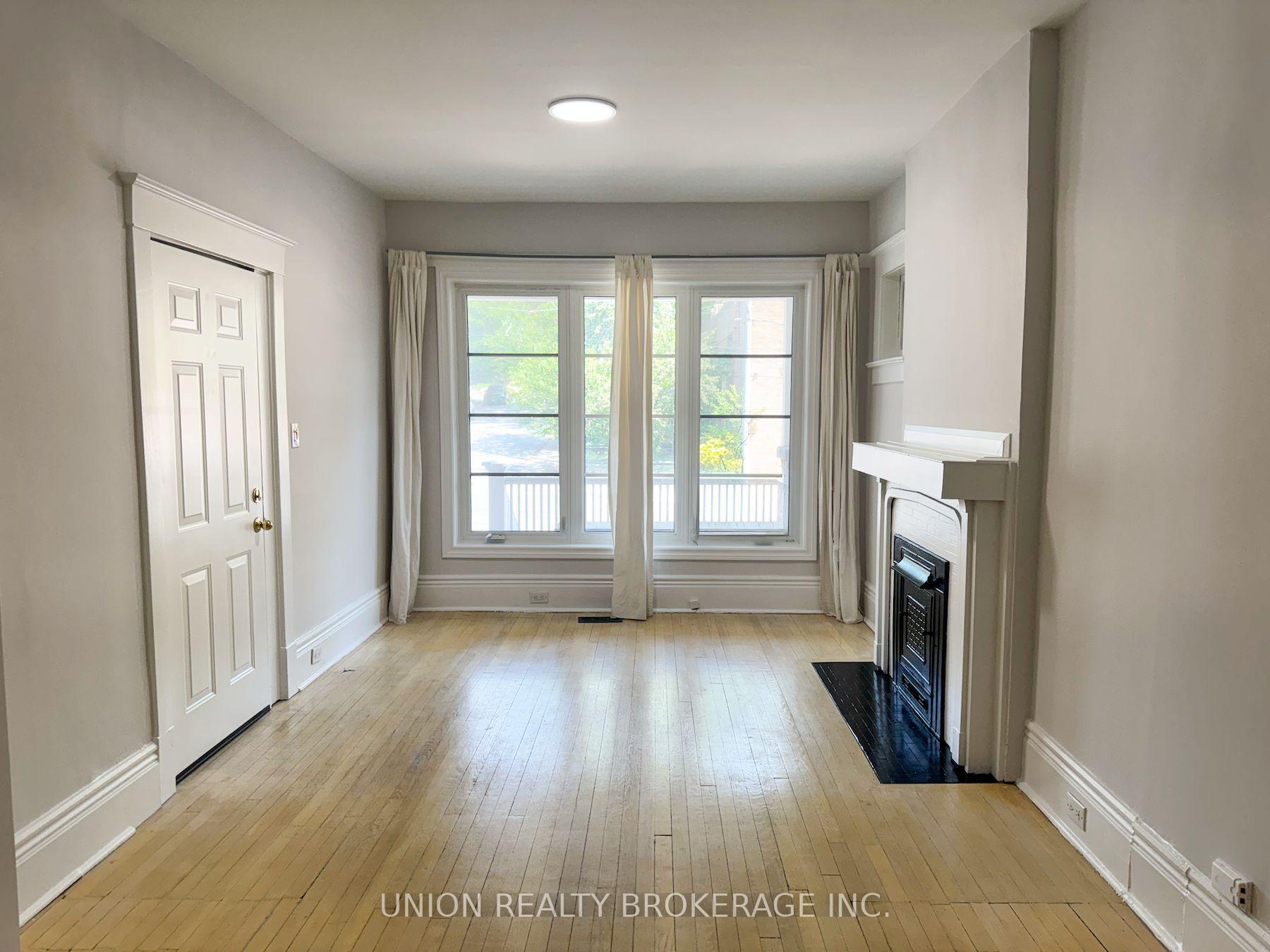 #Main - 2471 Queen Street