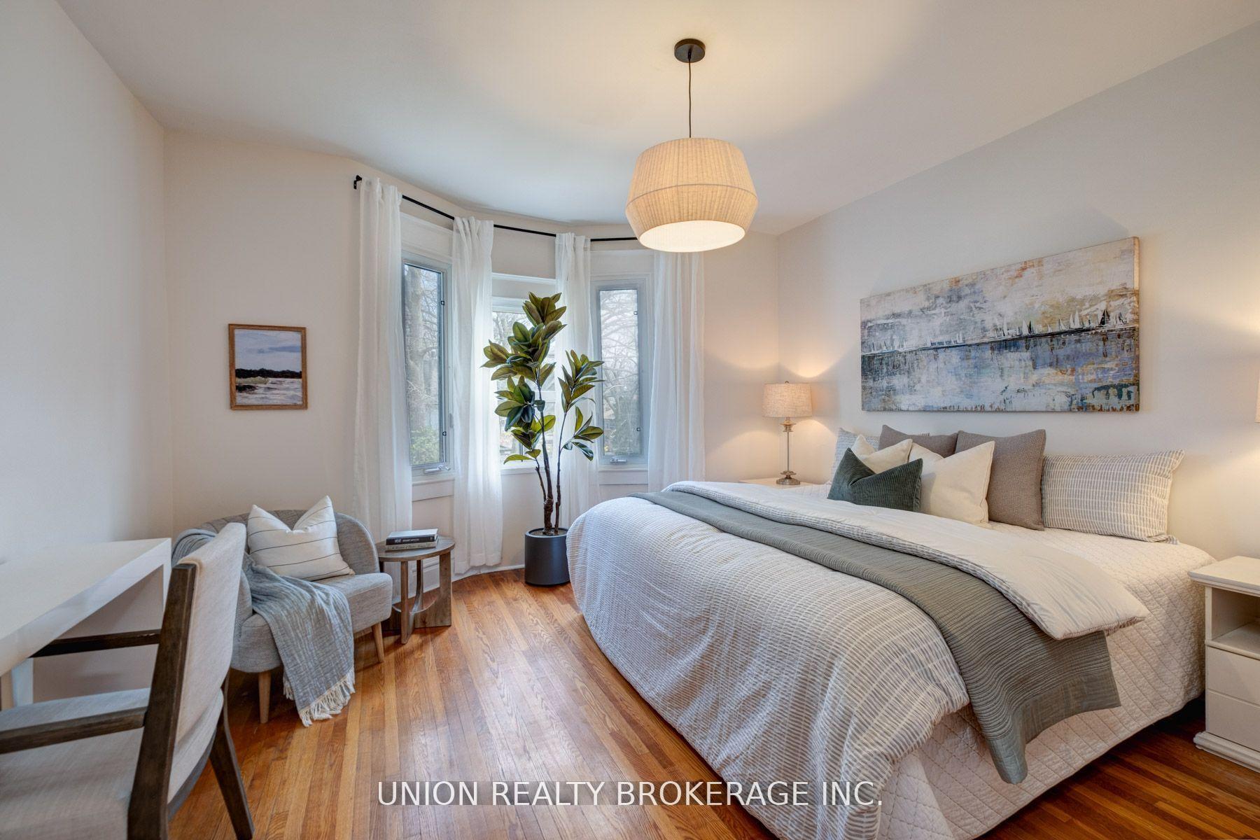 146 Beech Avenue, Toronto