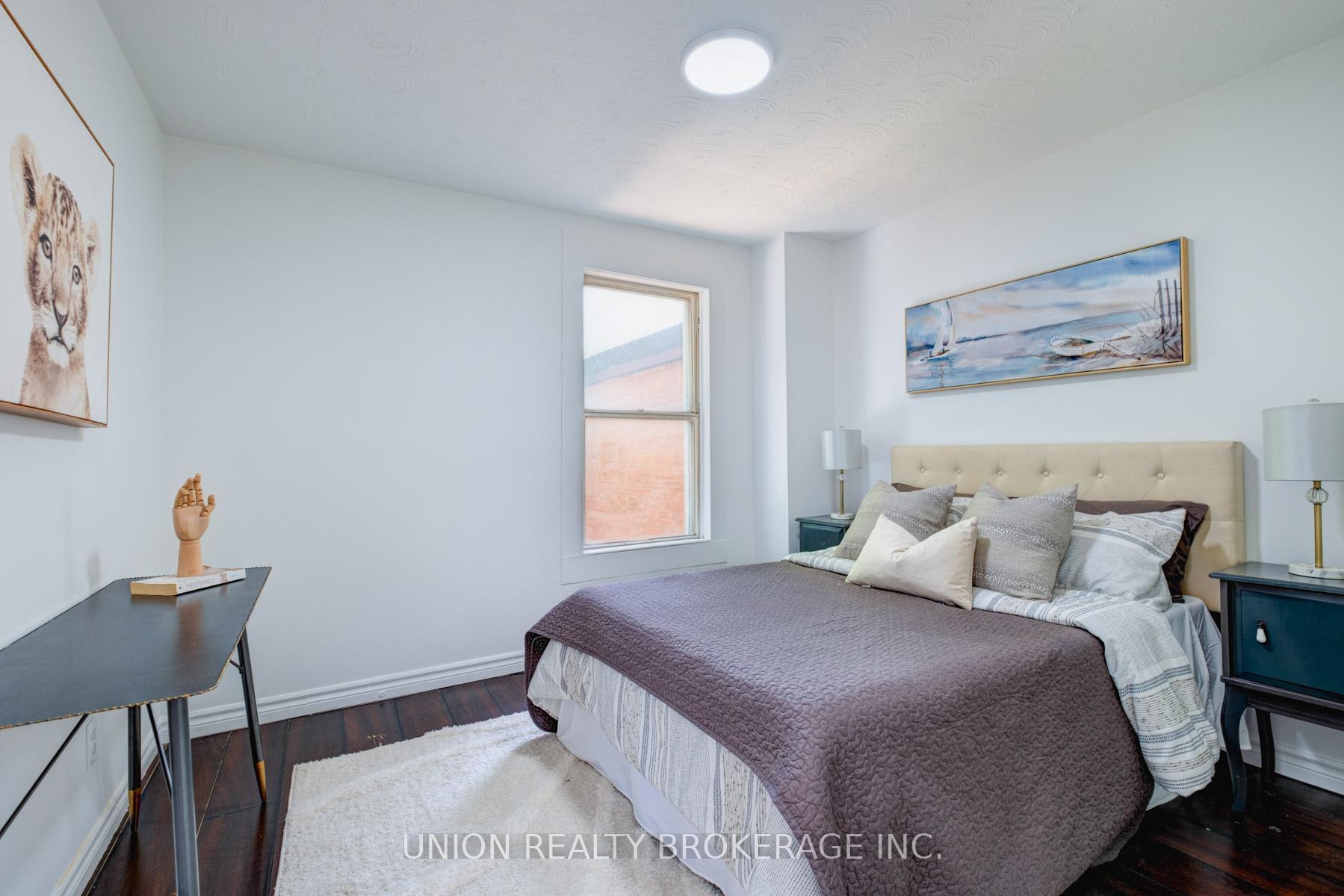 533 Victoria Park Avenue, Toronto