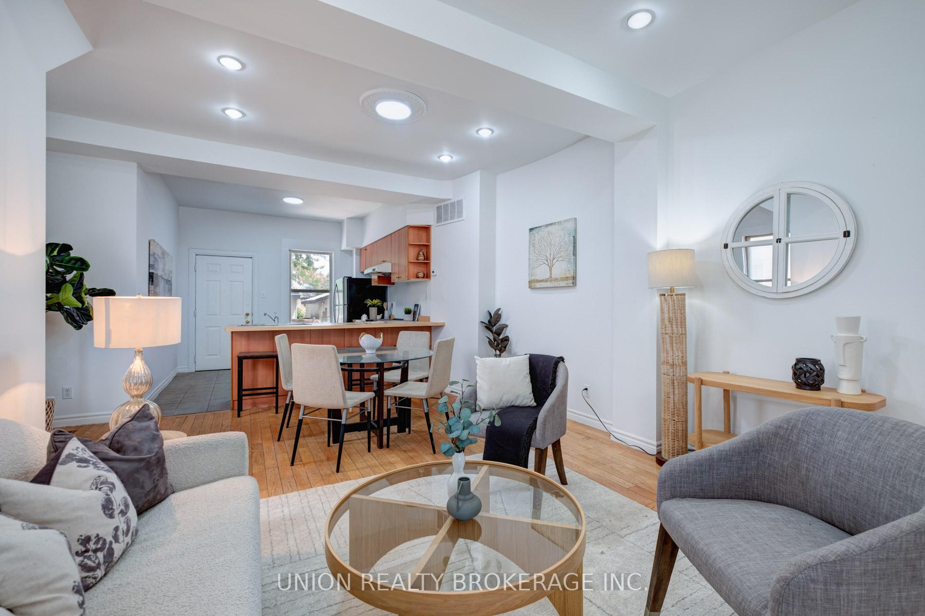 533 Victoria Park Avenue, Toronto