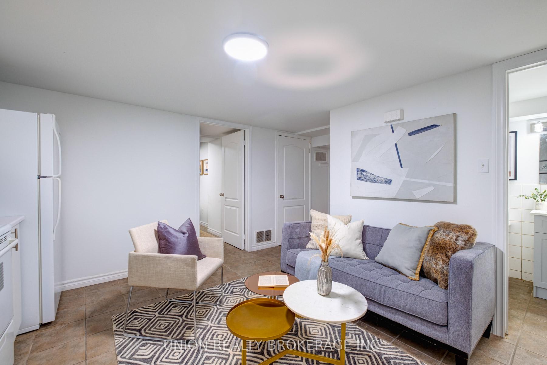 533 Victoria Park Avenue, Toronto