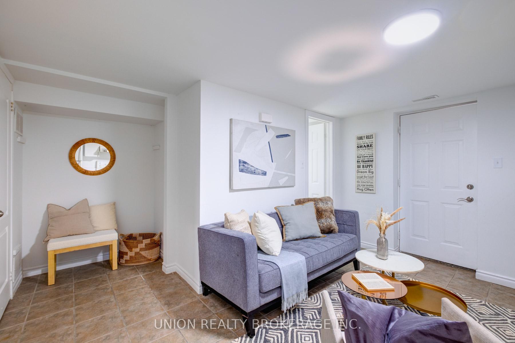 533 Victoria Park Avenue, Toronto