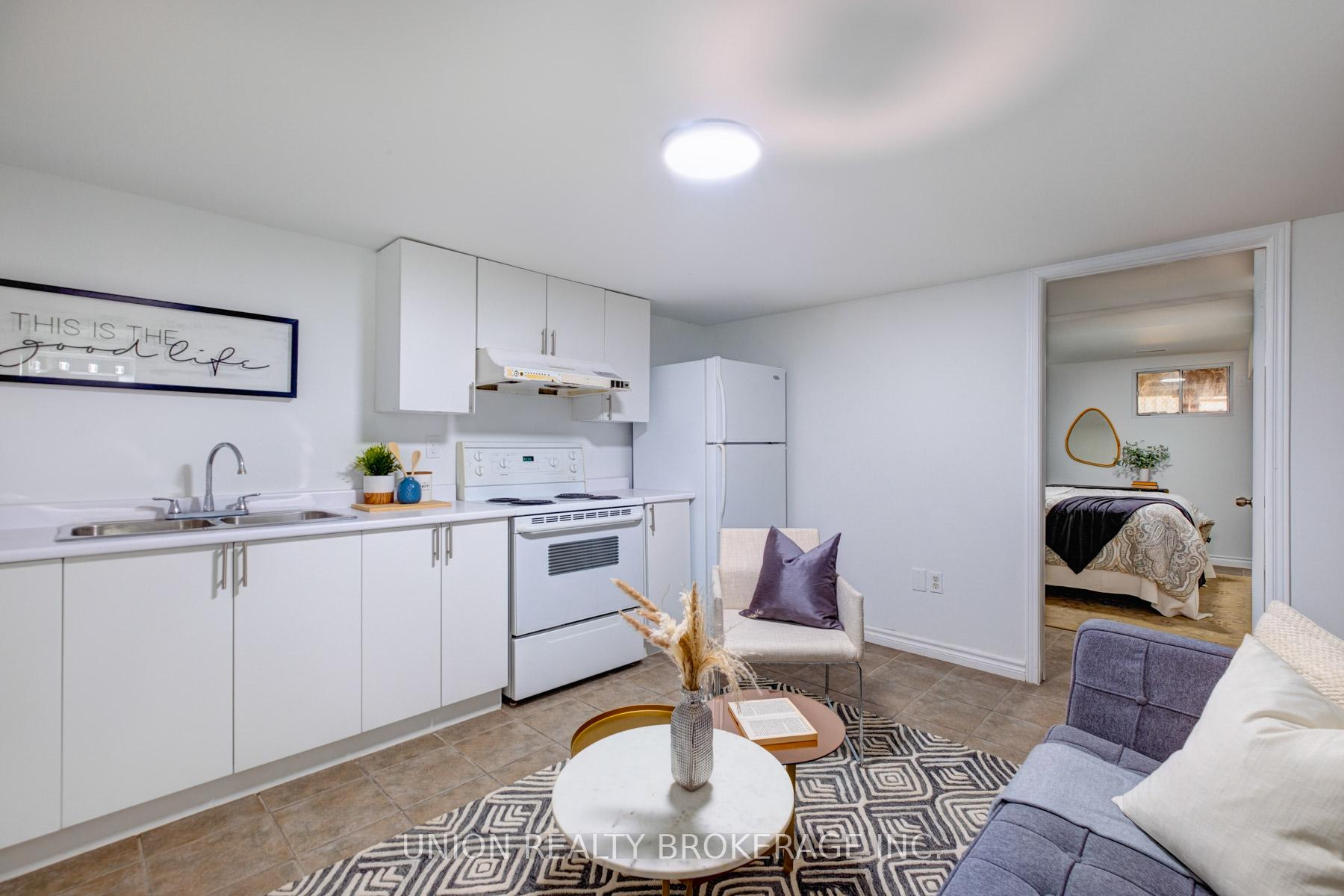 533 Victoria Park Avenue, Toronto