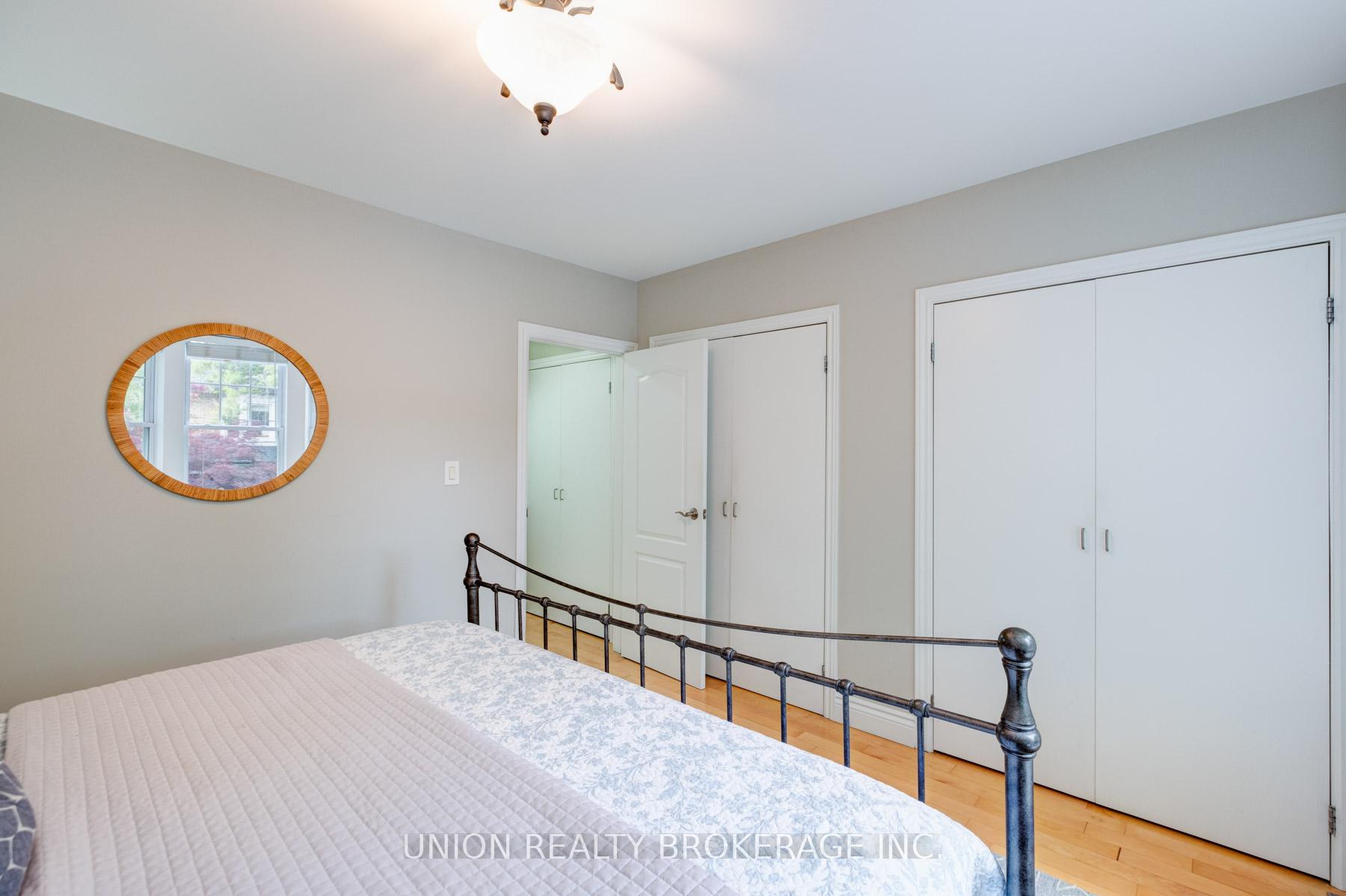 180 Bellefair Avenue, Toronto