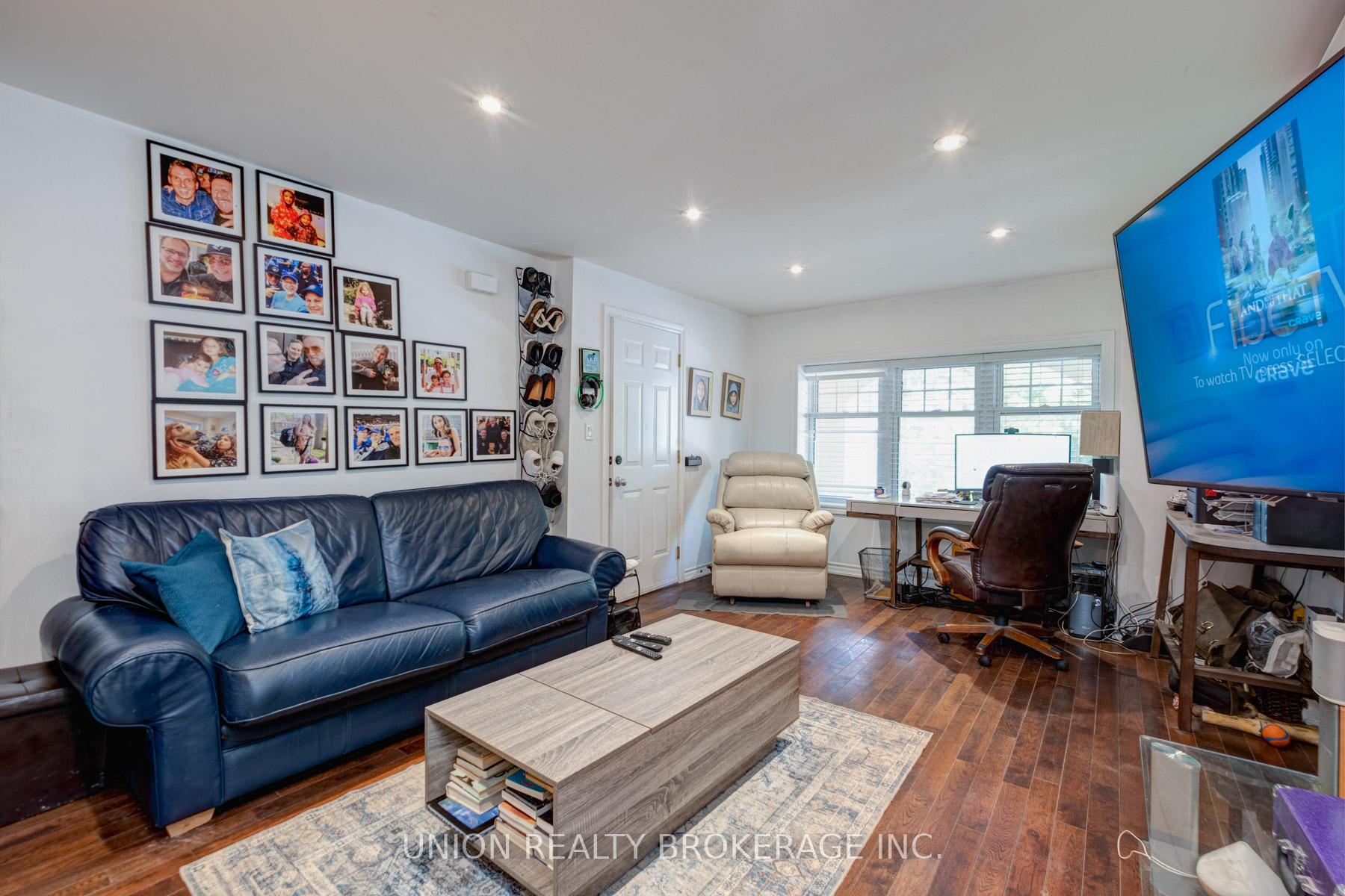 11 Bonfield Avenue, Toronto