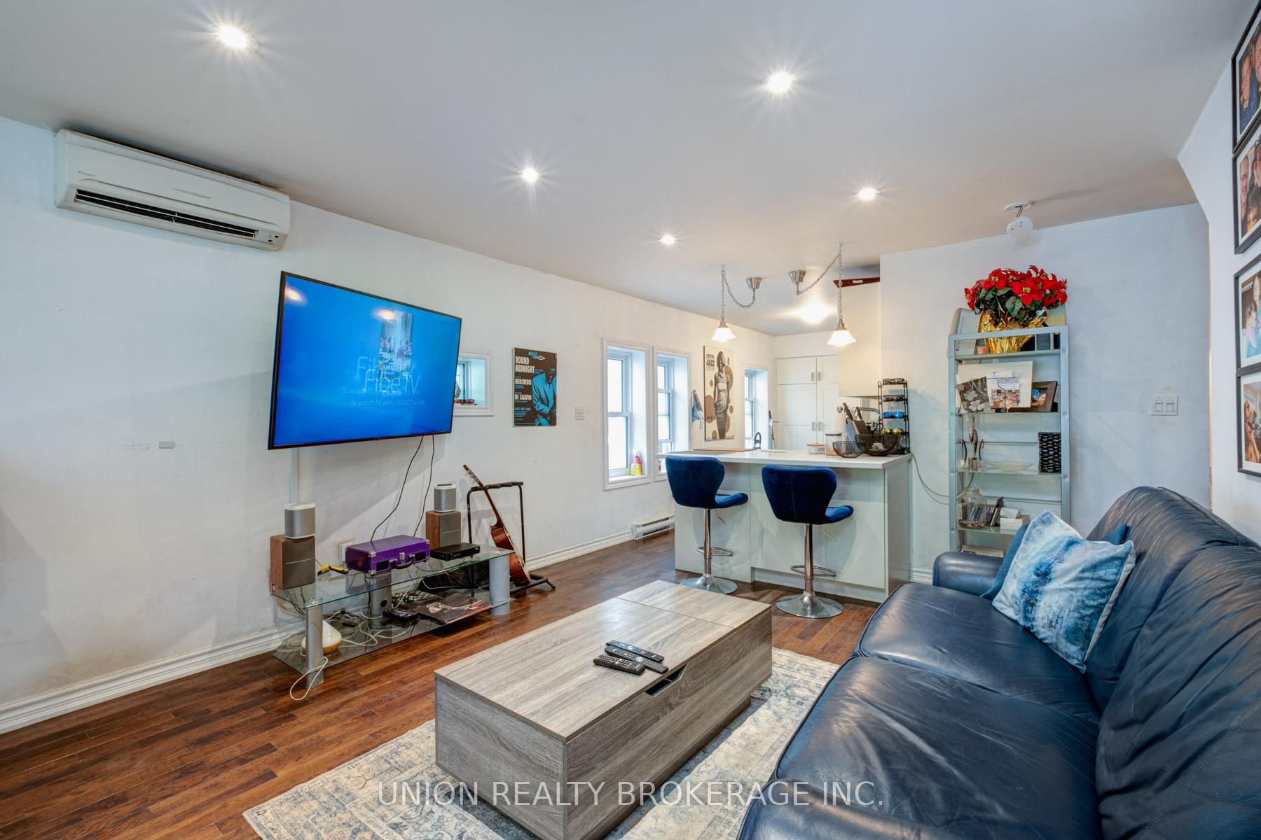 11 Bonfield Avenue, Toronto