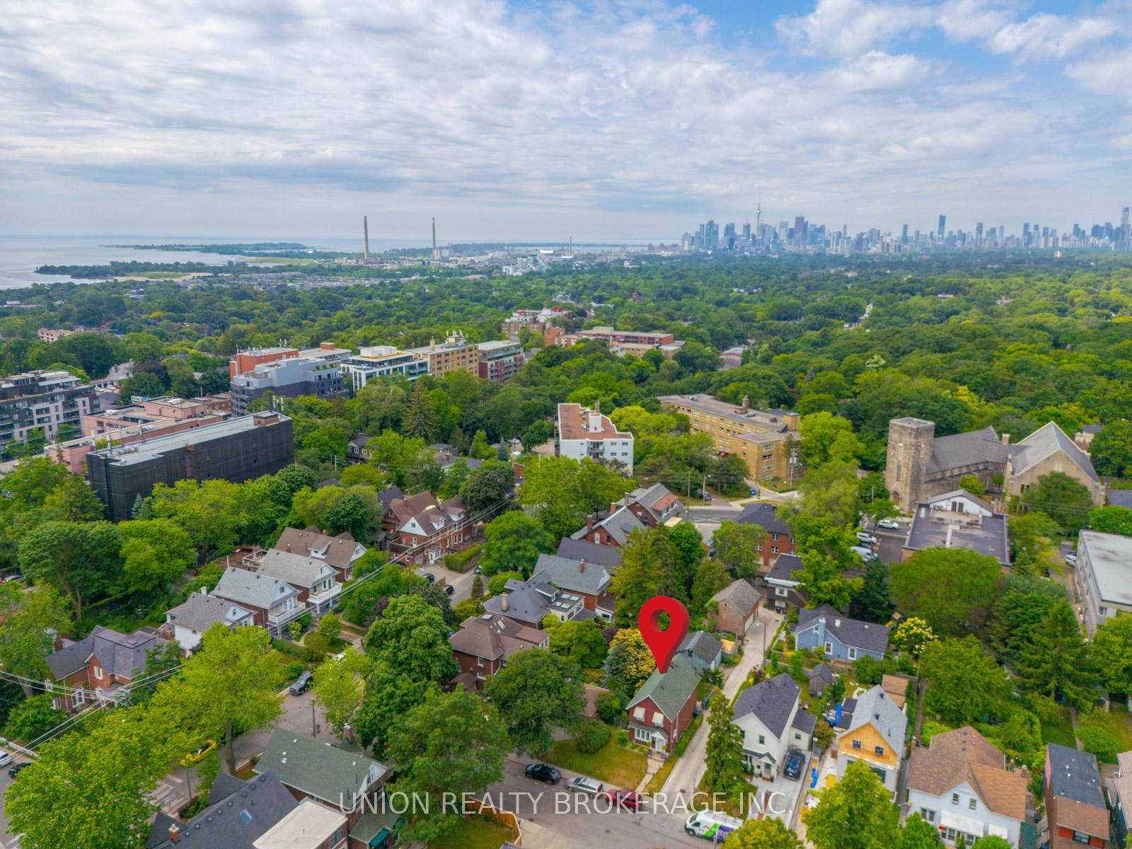 2 Kimberley Avenue, Toronto