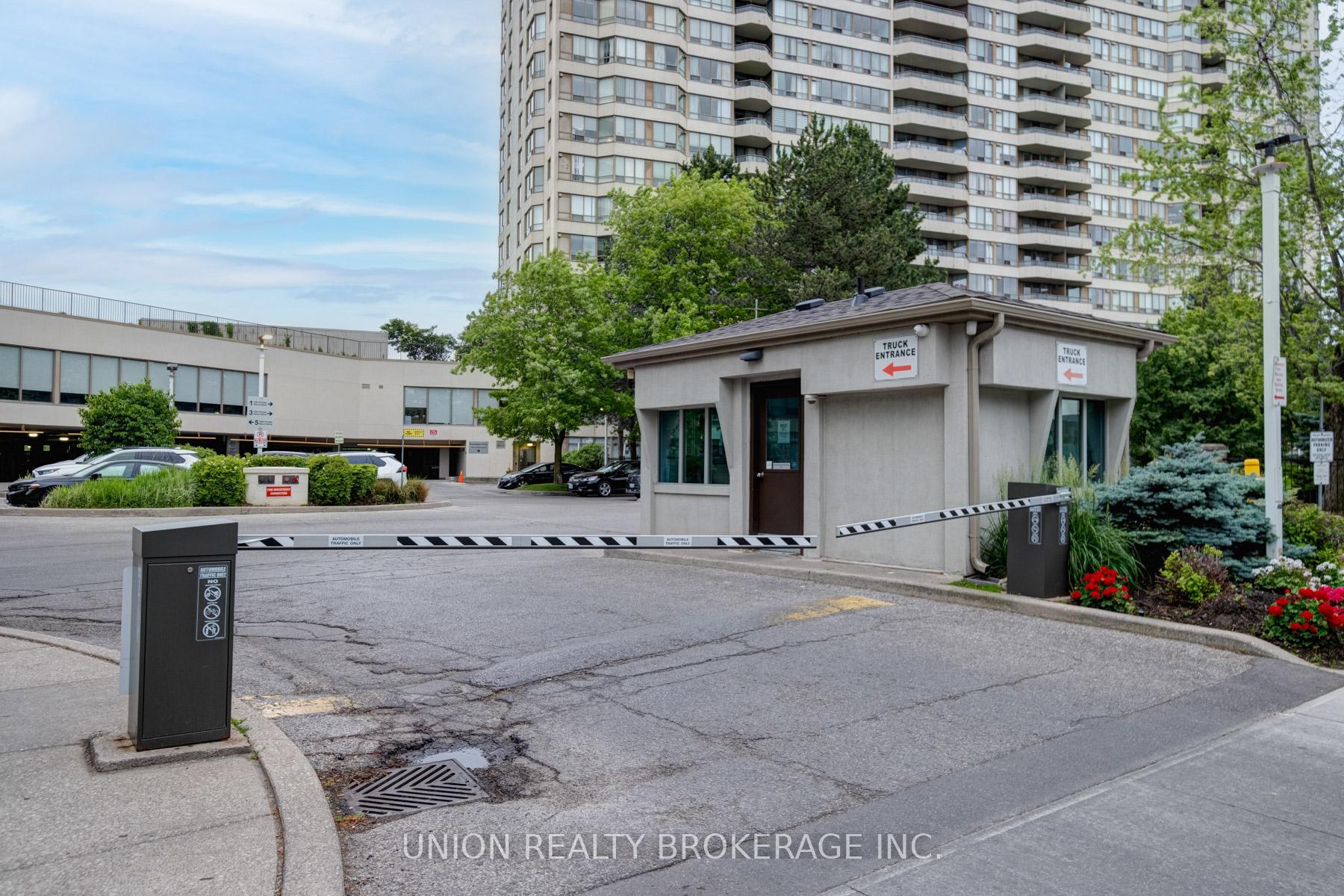 #1216 - 5 Greystone walk Drive, Toronto Unit: 1216