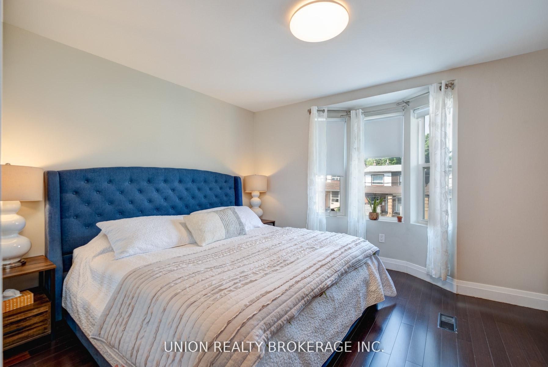 793 Woodbine Avenue, Toronto