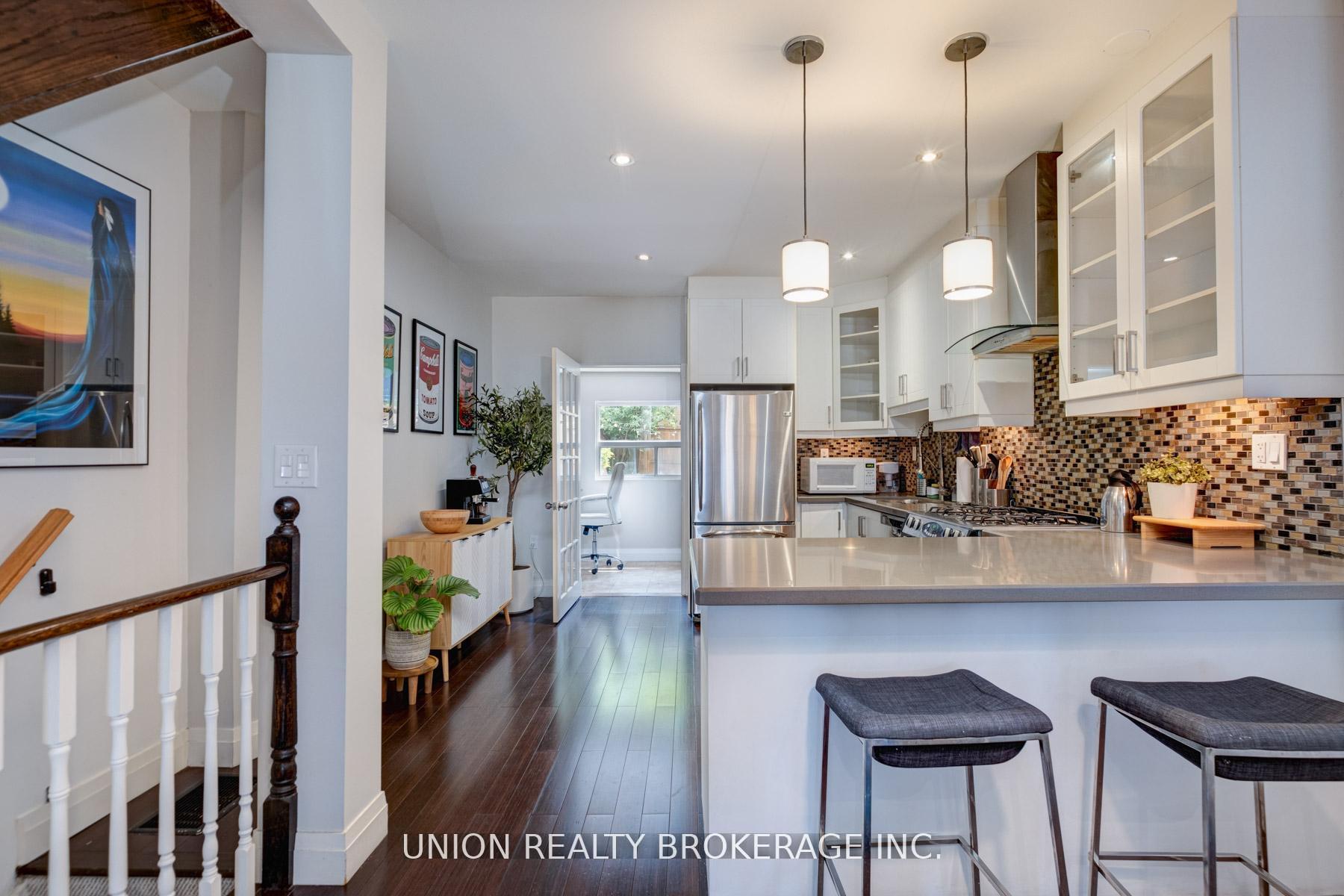 793 Woodbine Avenue, Toronto