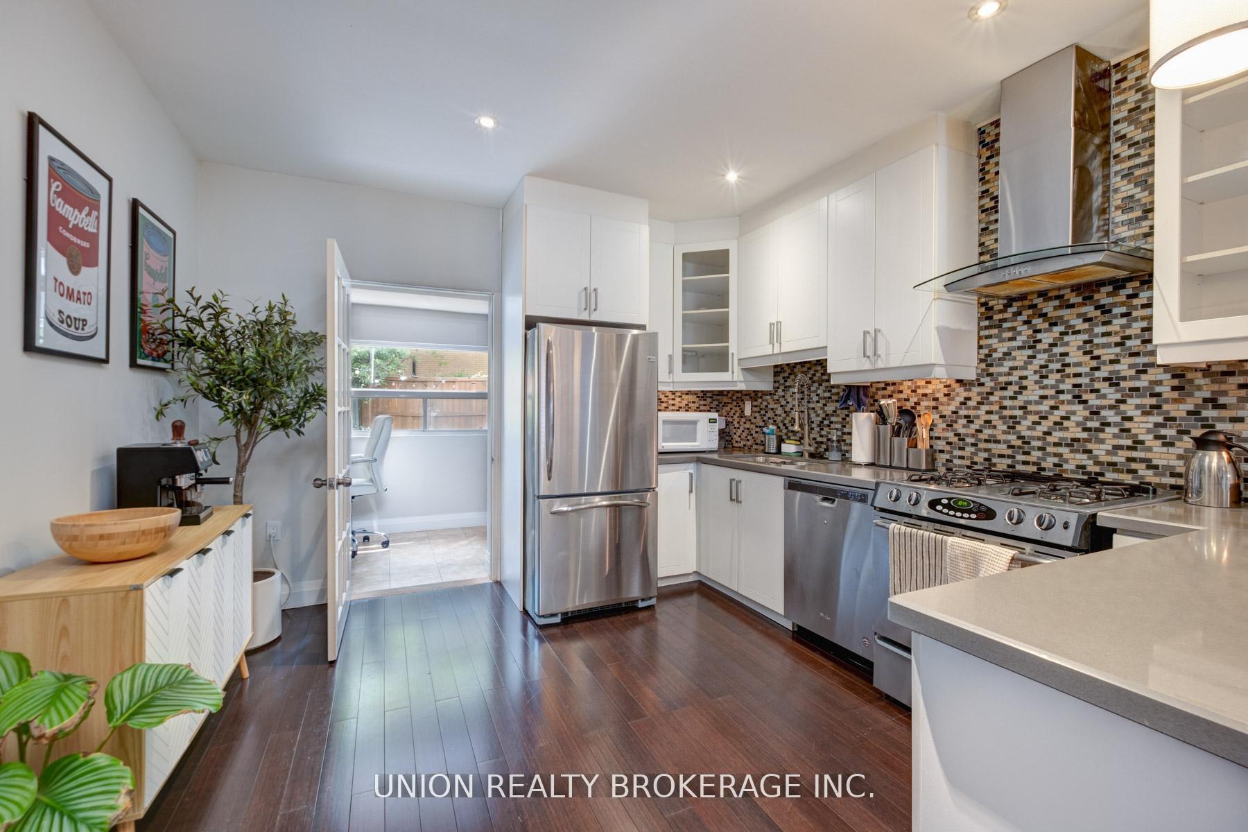 793 Woodbine Avenue, Toronto