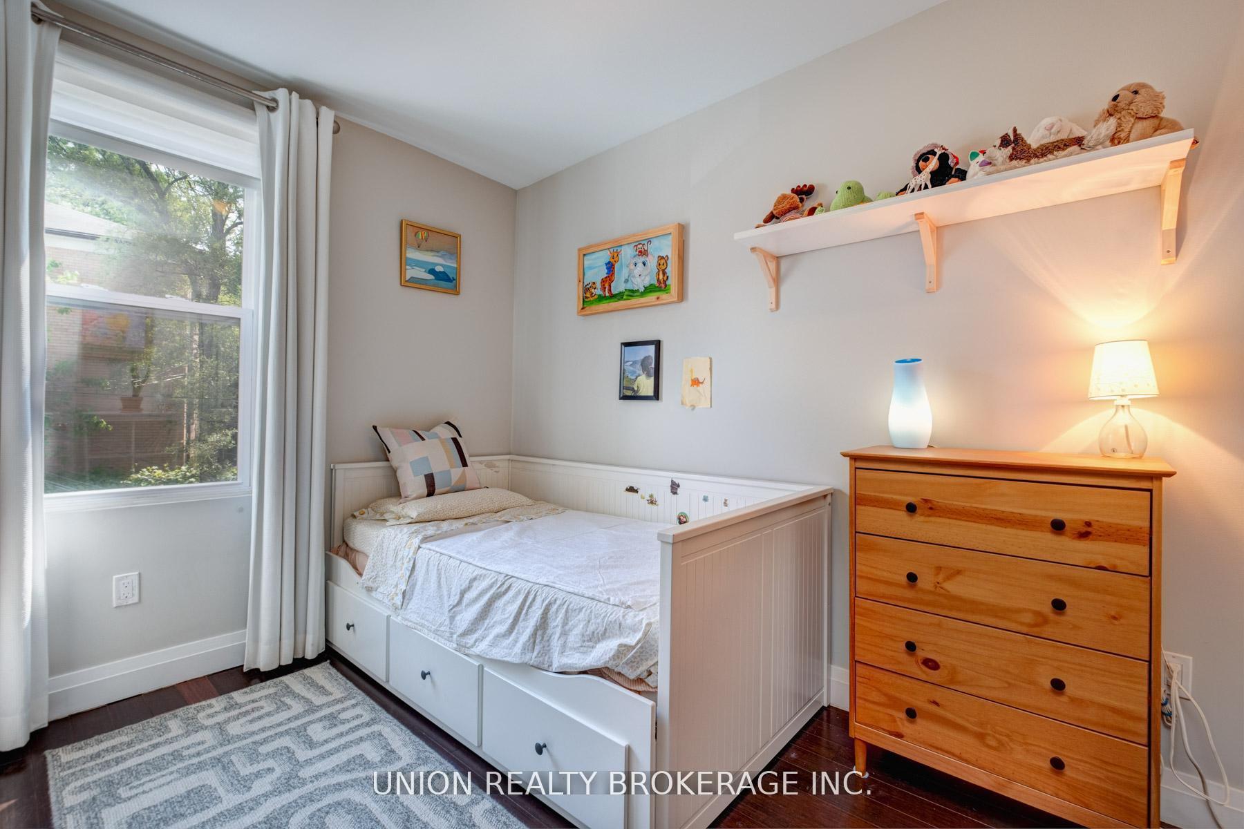 793 Woodbine Avenue, Toronto