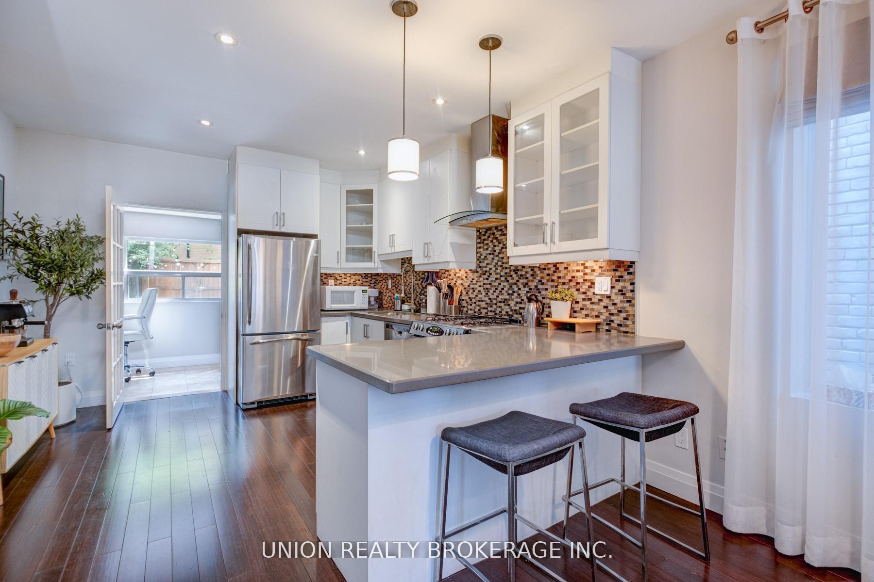 793 Woodbine Avenue, Toronto