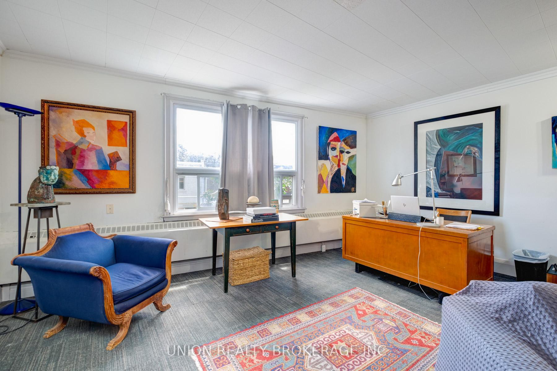 964 Kingston Road, Toronto