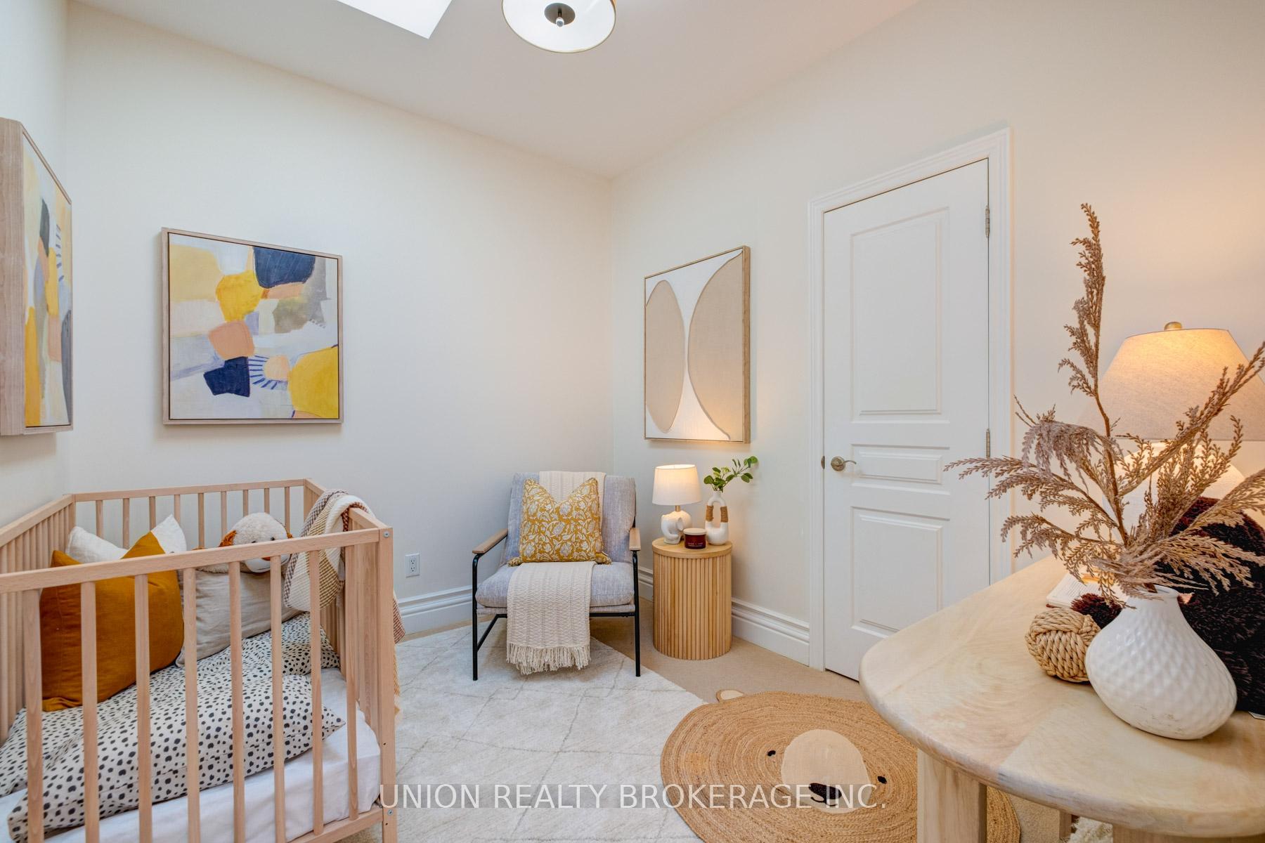 134 Edgewood Avenue, Toronto