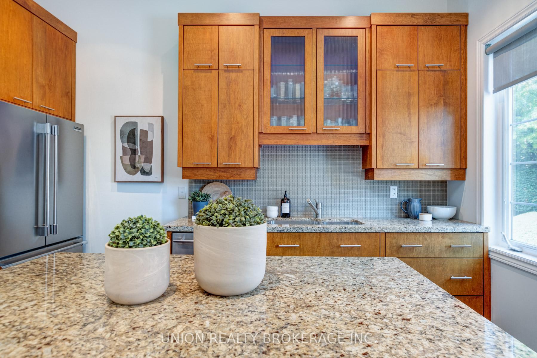 134 Edgewood Avenue, Toronto