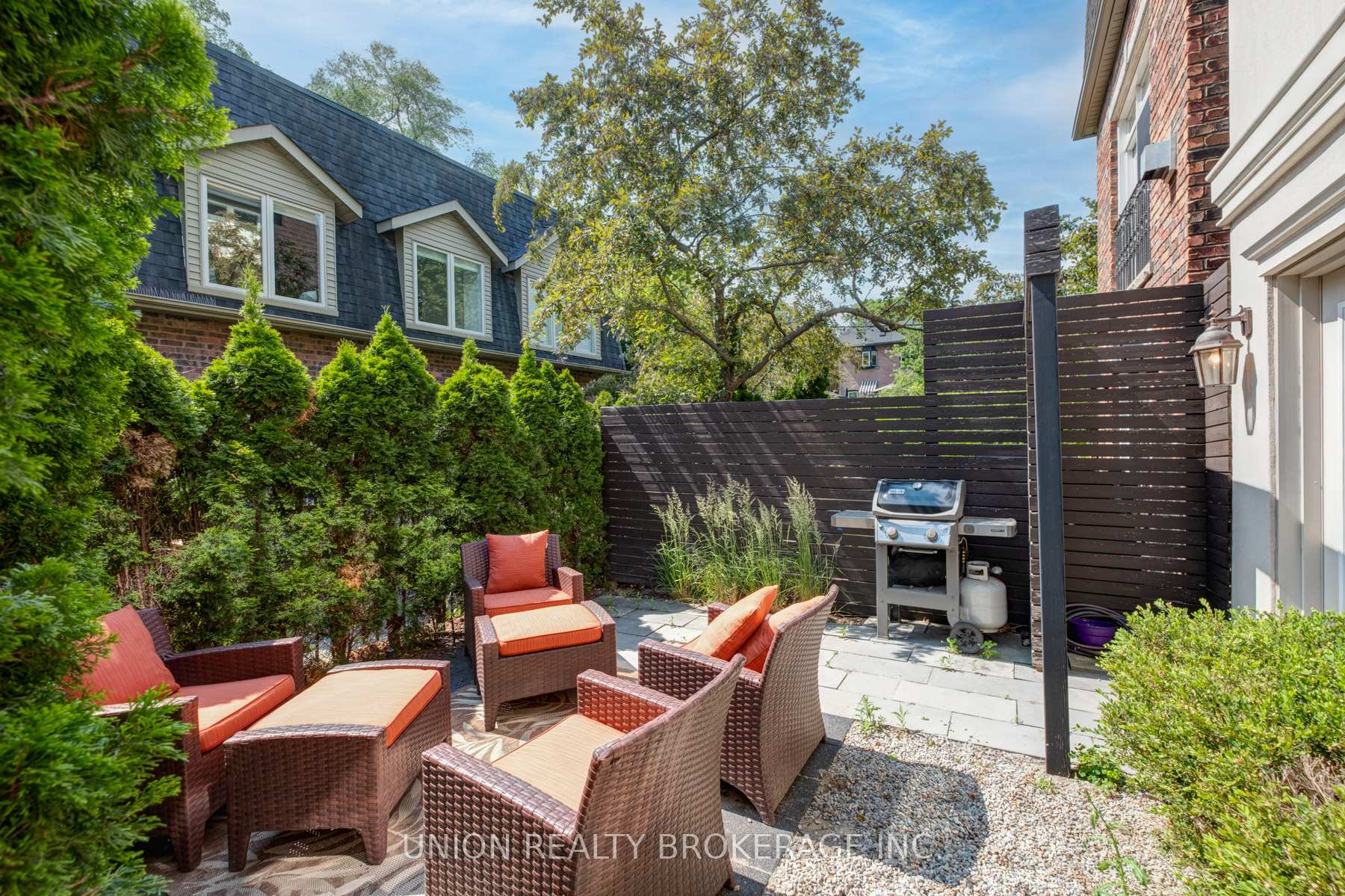 134 Edgewood Avenue, Toronto
