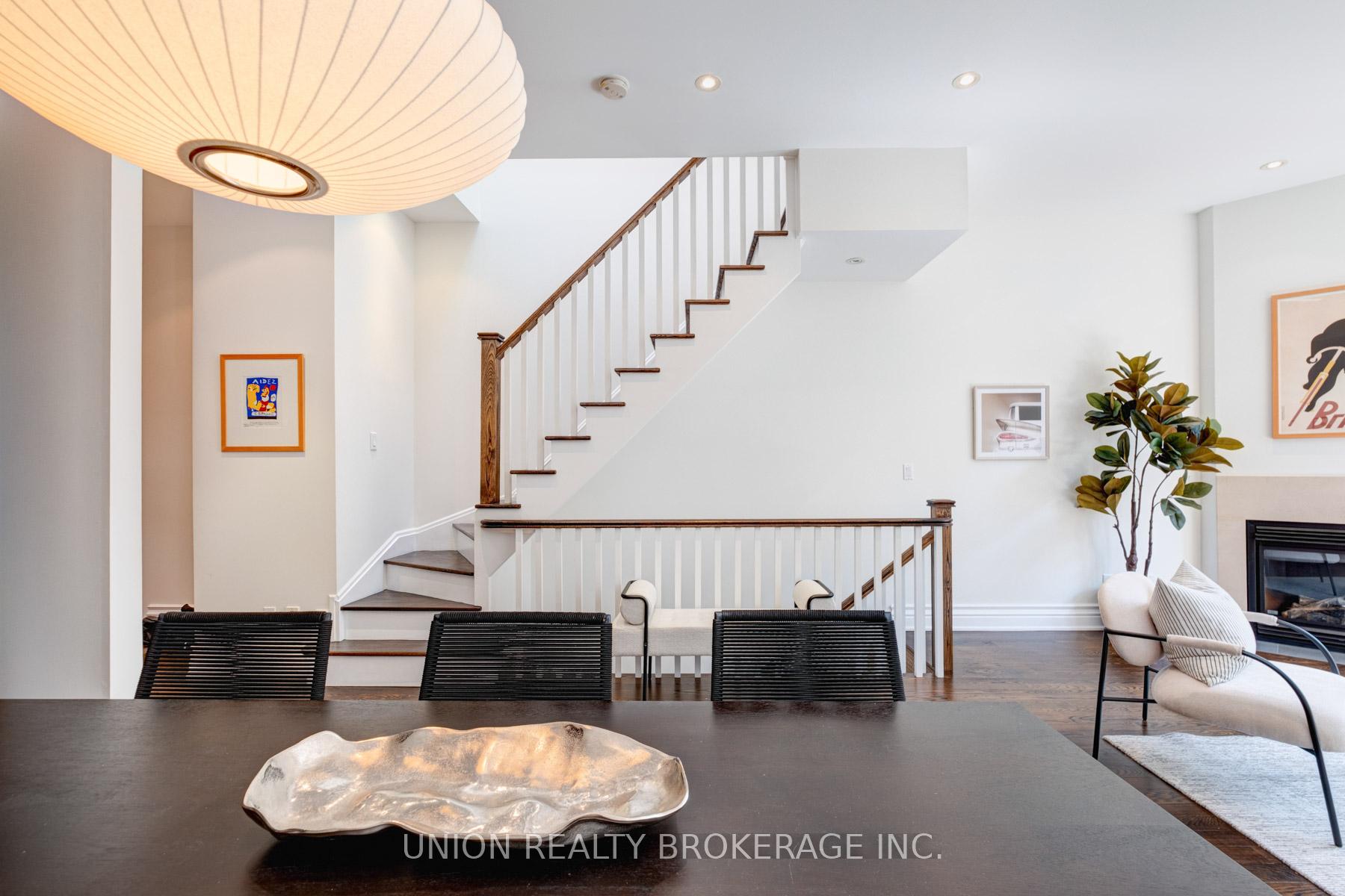 134 Edgewood Avenue, Toronto
