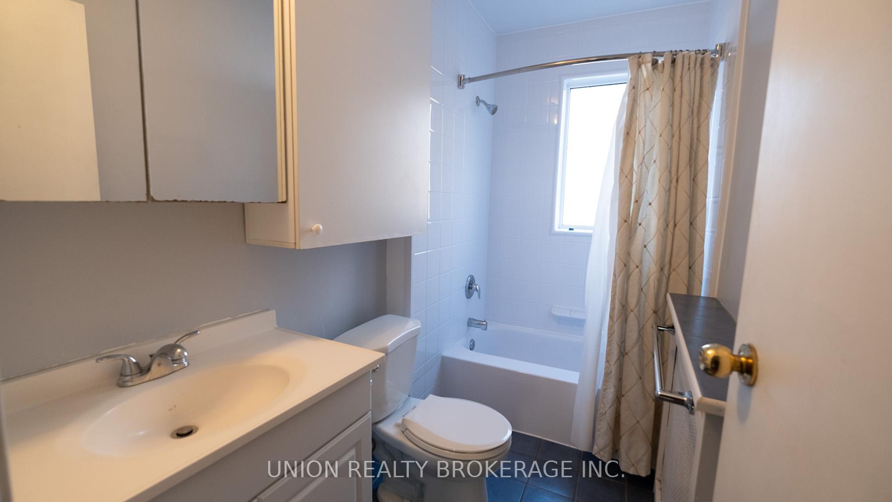 1738 Queen Street, Toronto