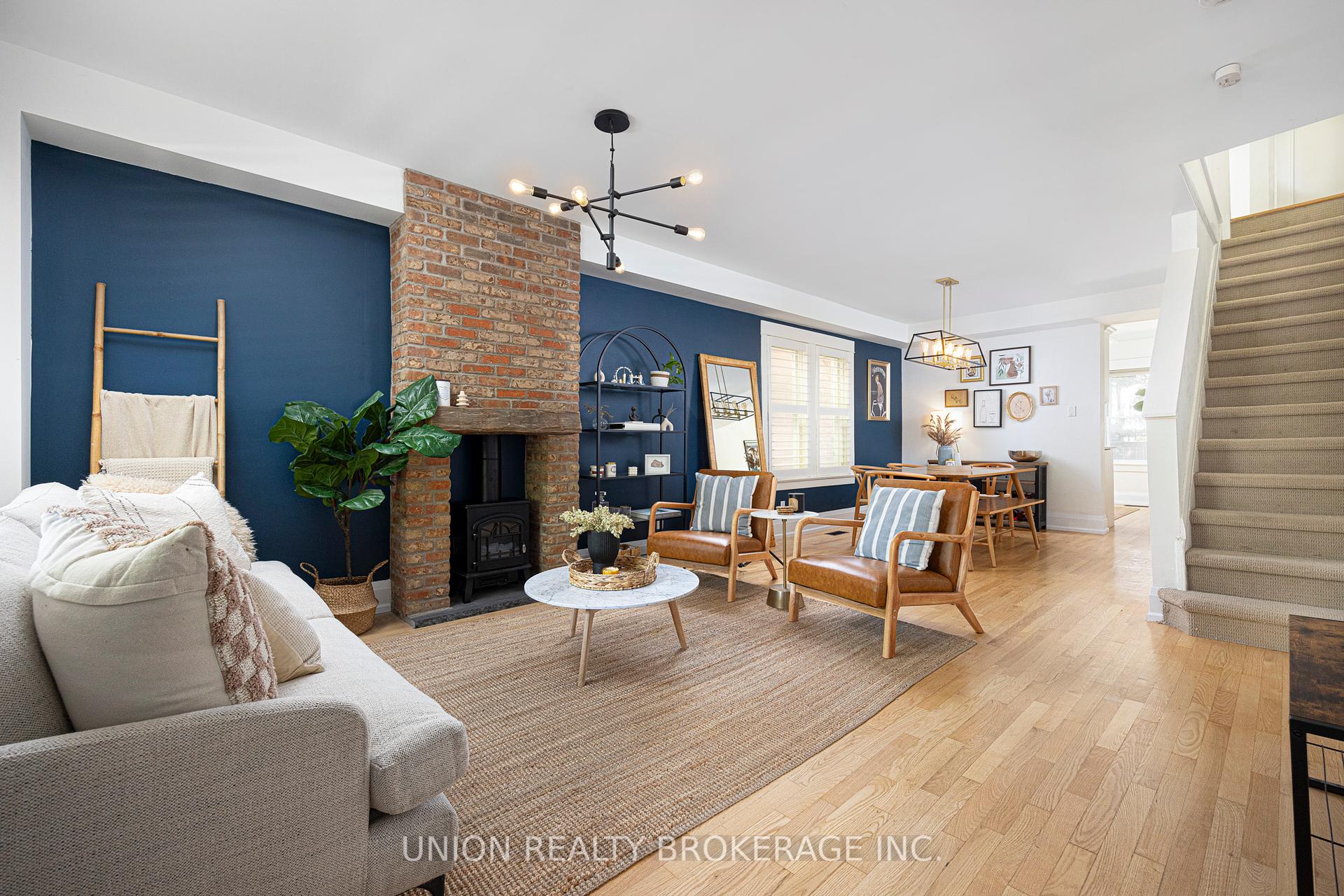 152 Milverton Boulevard, Toronto