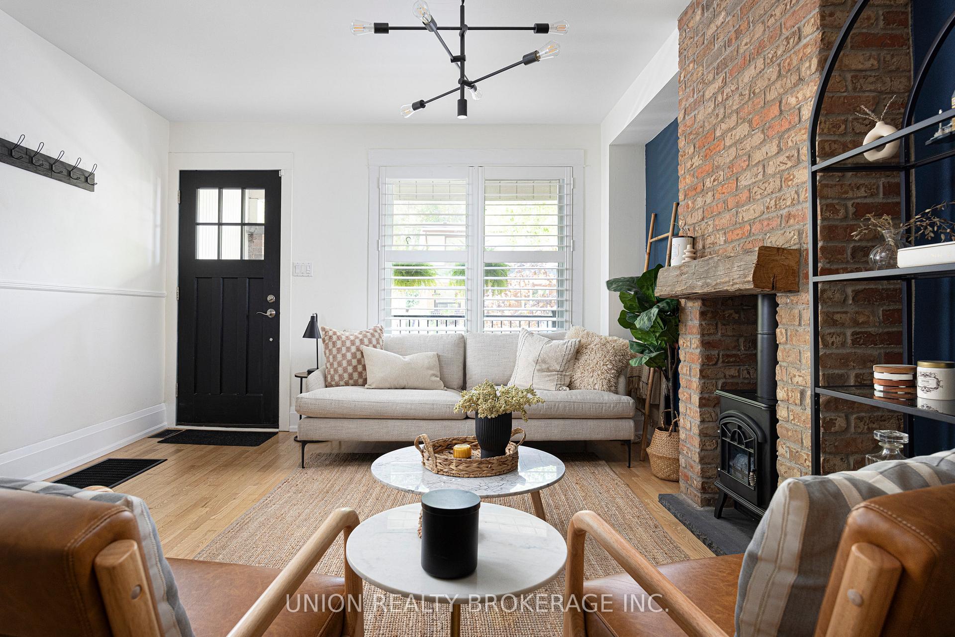 152 Milverton Boulevard, Toronto