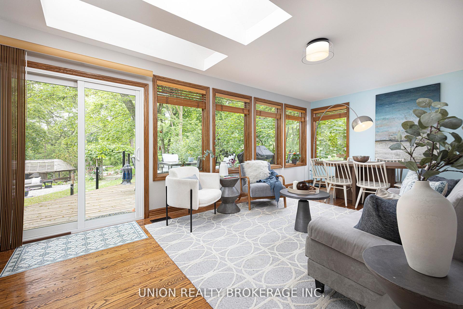 120 Scarboro Crescent, Toronto