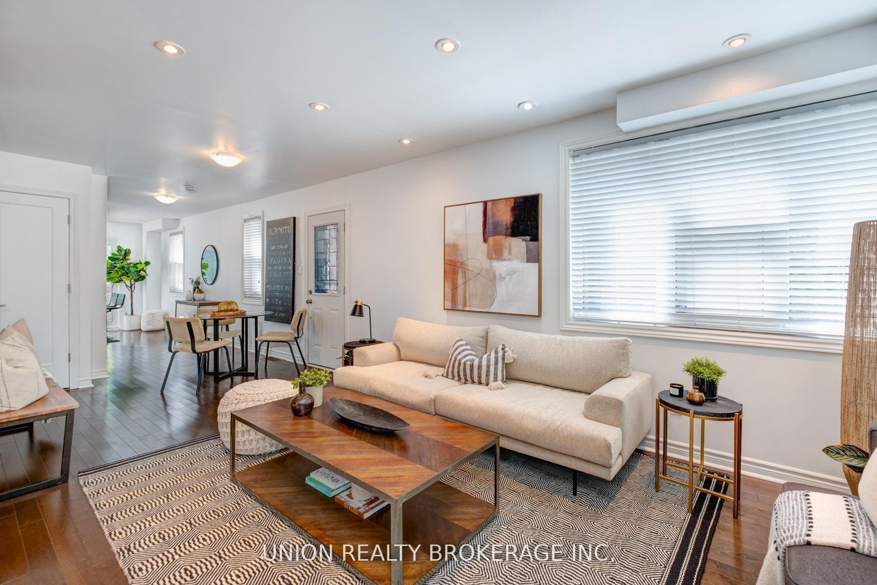 301 Victoria Park Avenue, Toronto