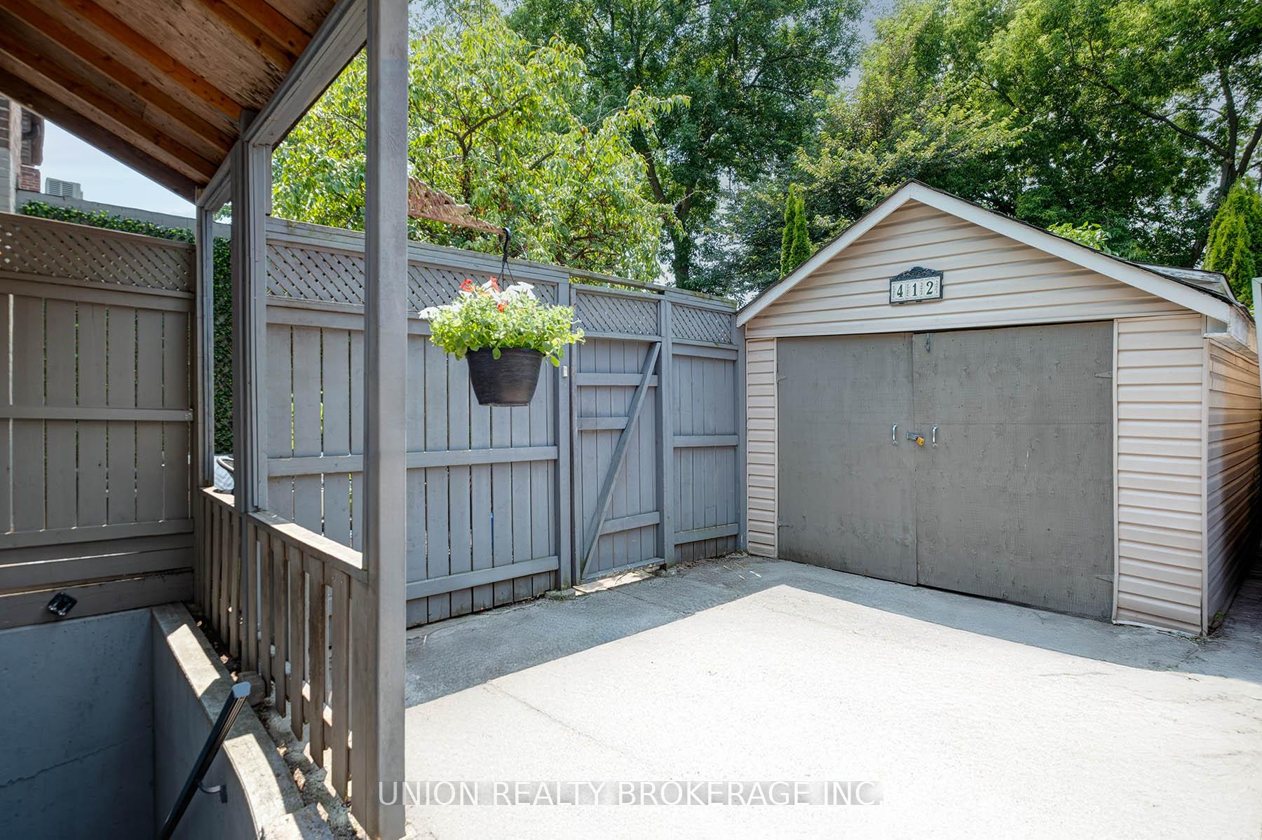 412 Coxwell Avenue