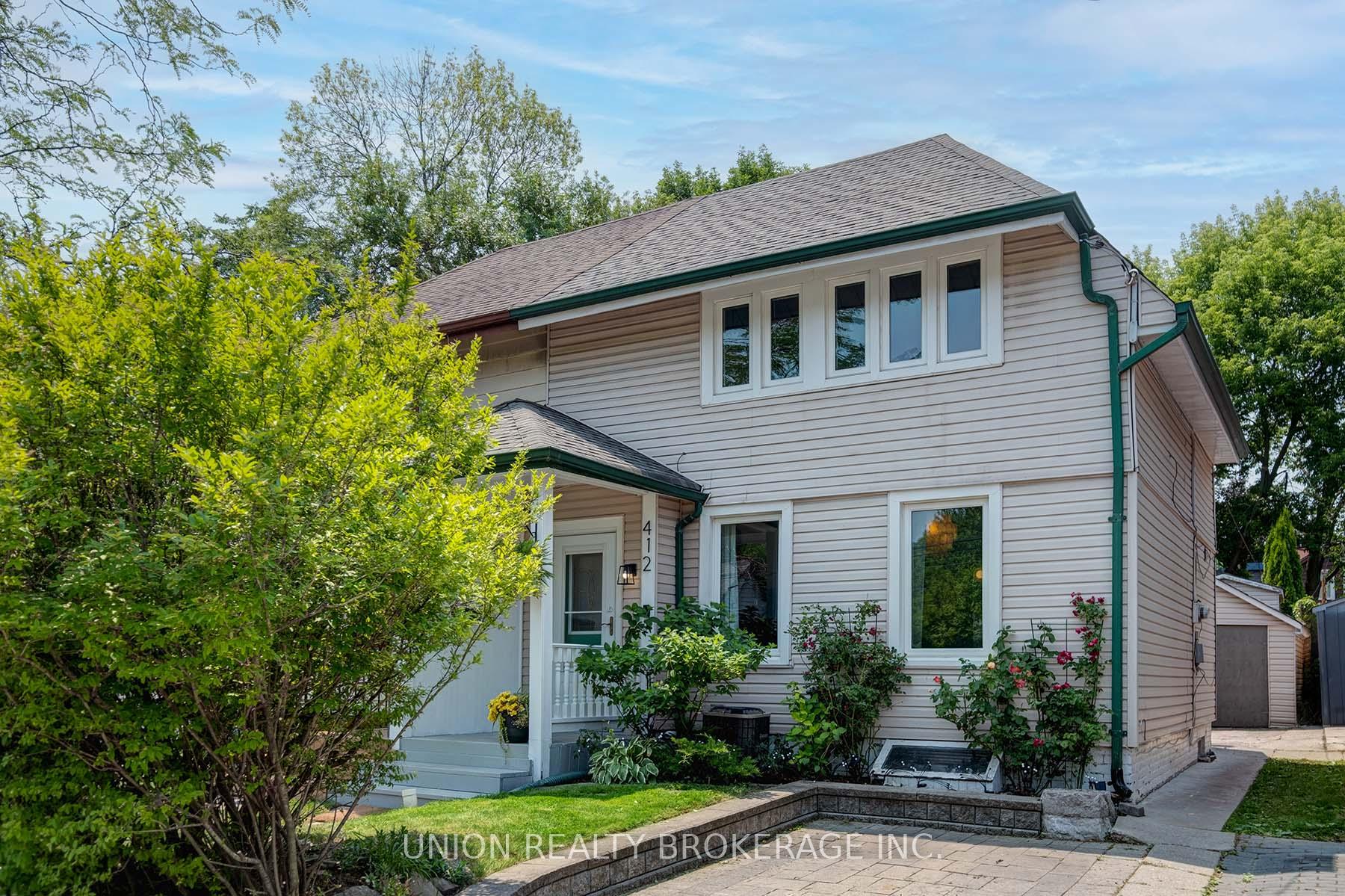 412 Coxwell Avenue