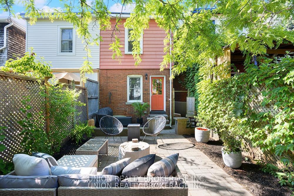 152 Milverton Boulevard
