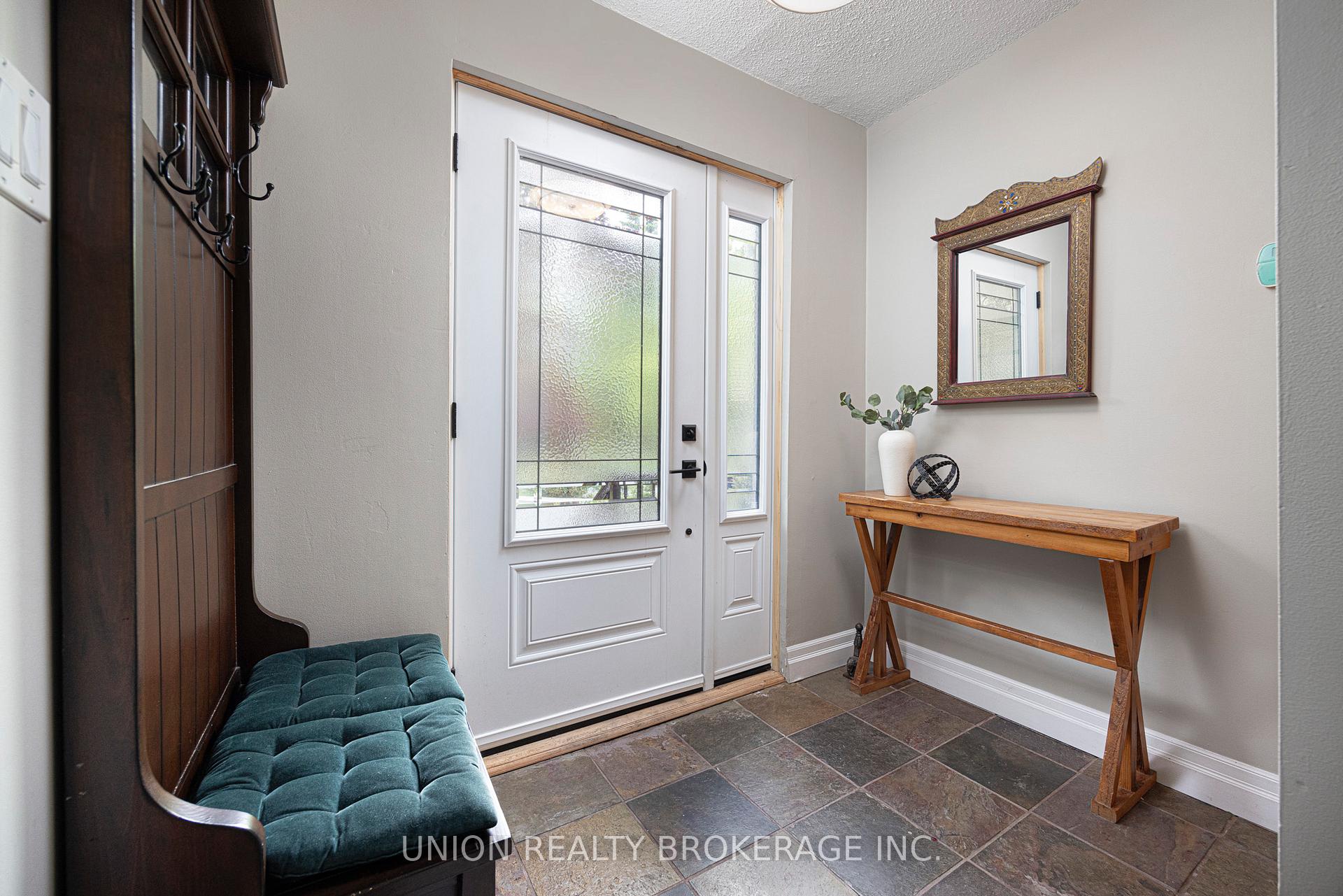 120 Scarboro Crescent