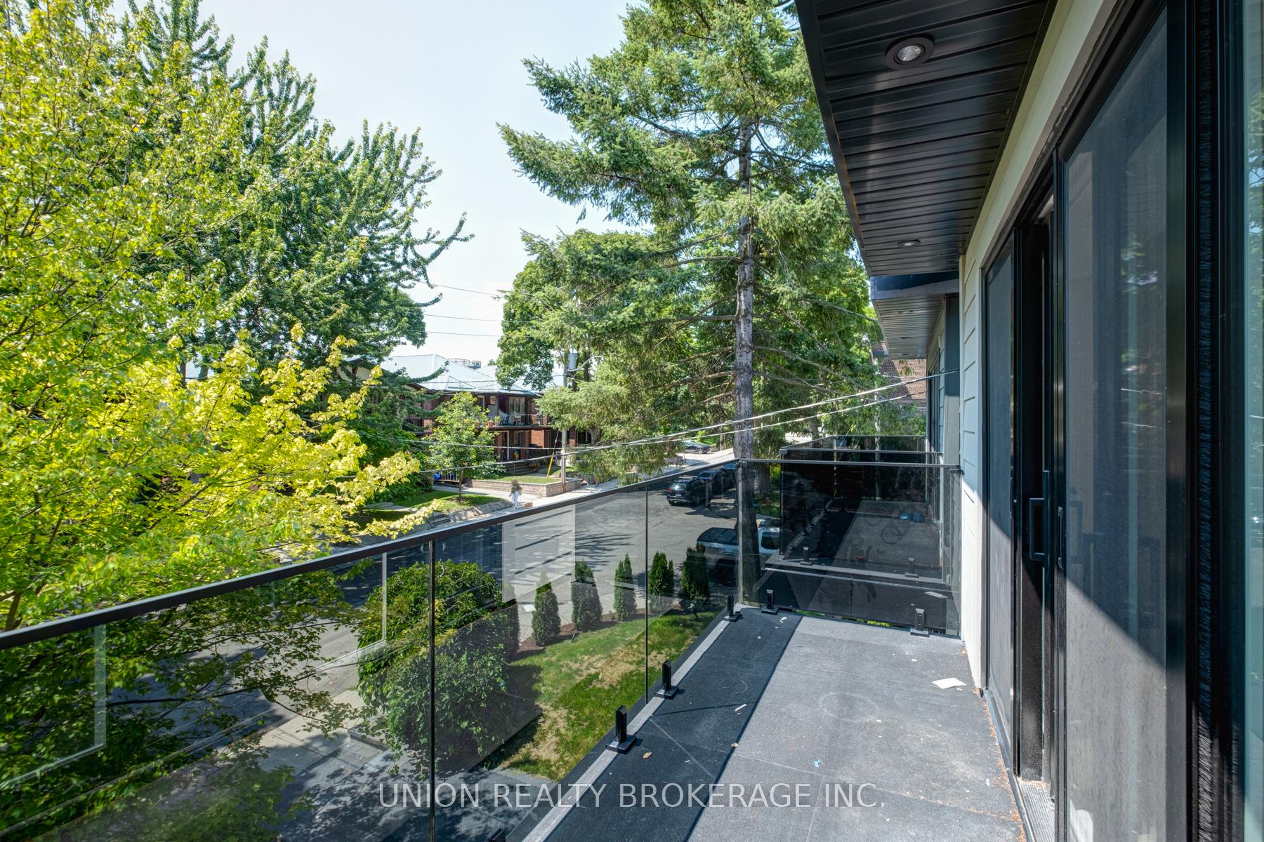59 Glen Manor Drive