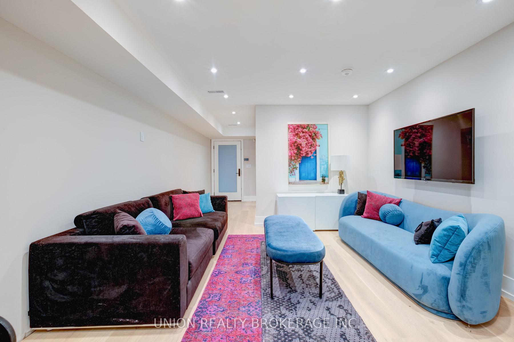 59 Glen Manor Drive