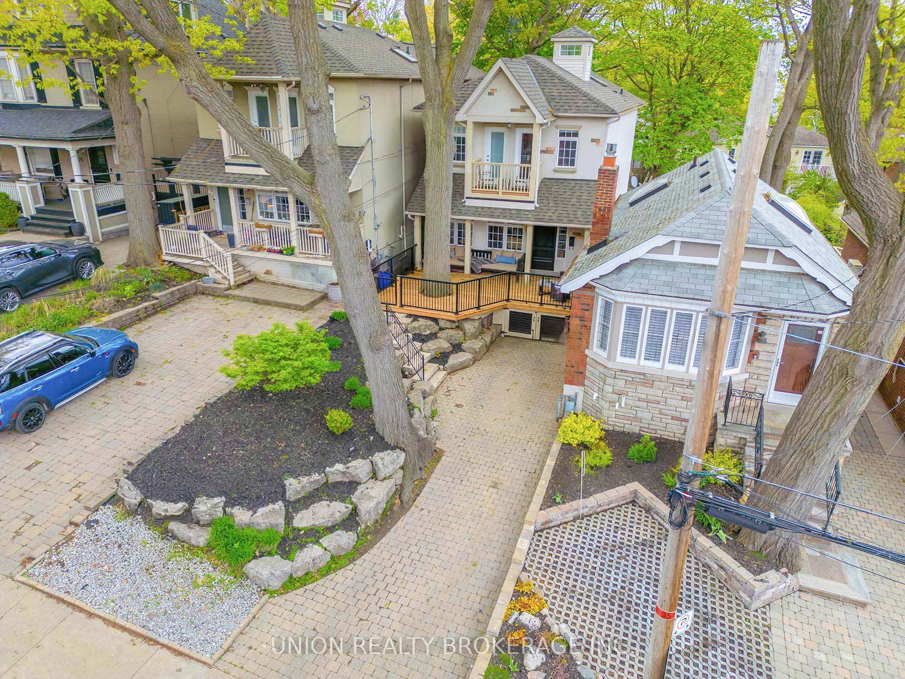21 Courcelette Road