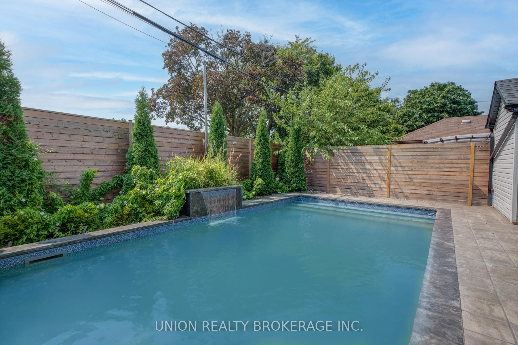 31 Alrita Crescent