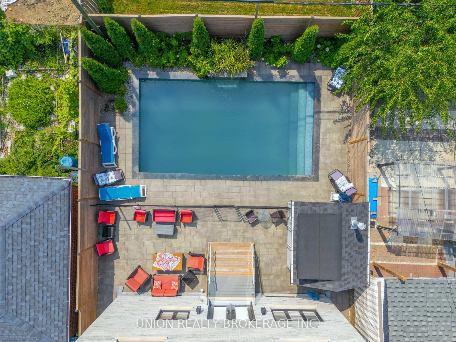 31 Alrita Crescent