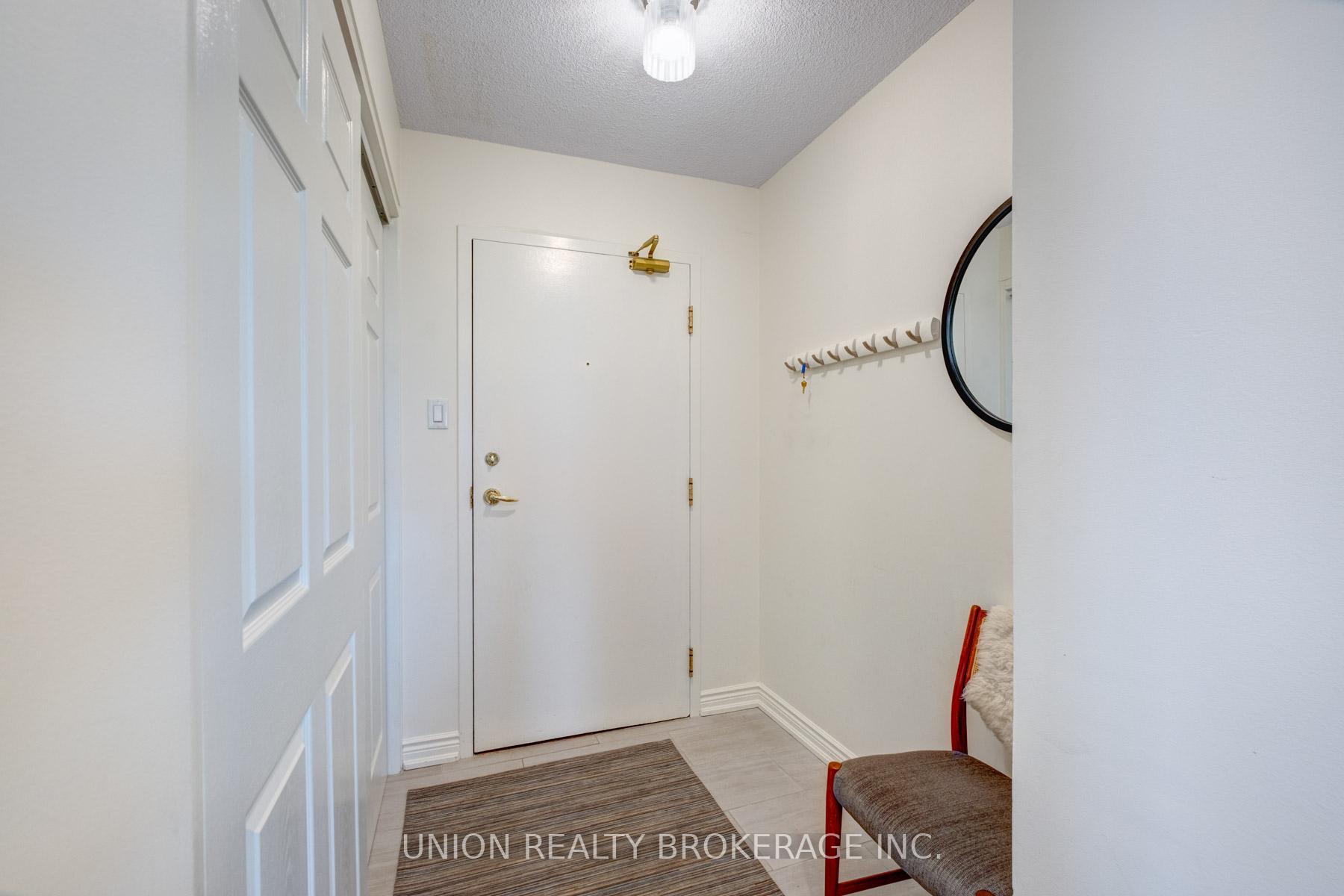 1093 Kingston Road 1204