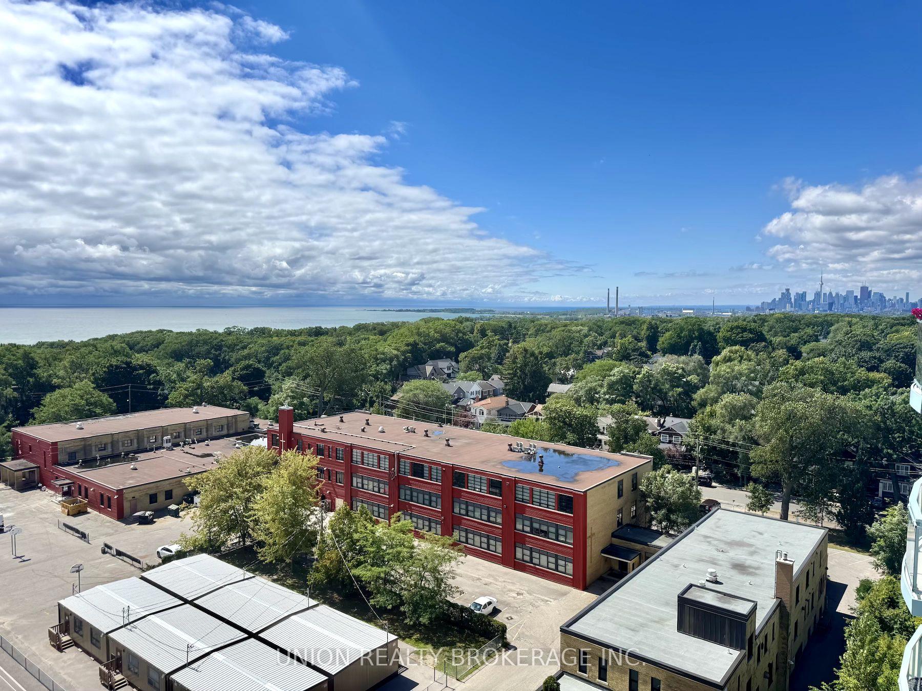 1093 Kingston Road 1204