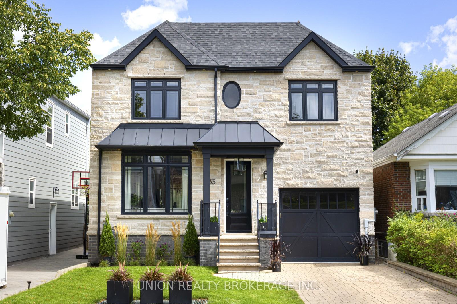 33 Hunt Club Drive