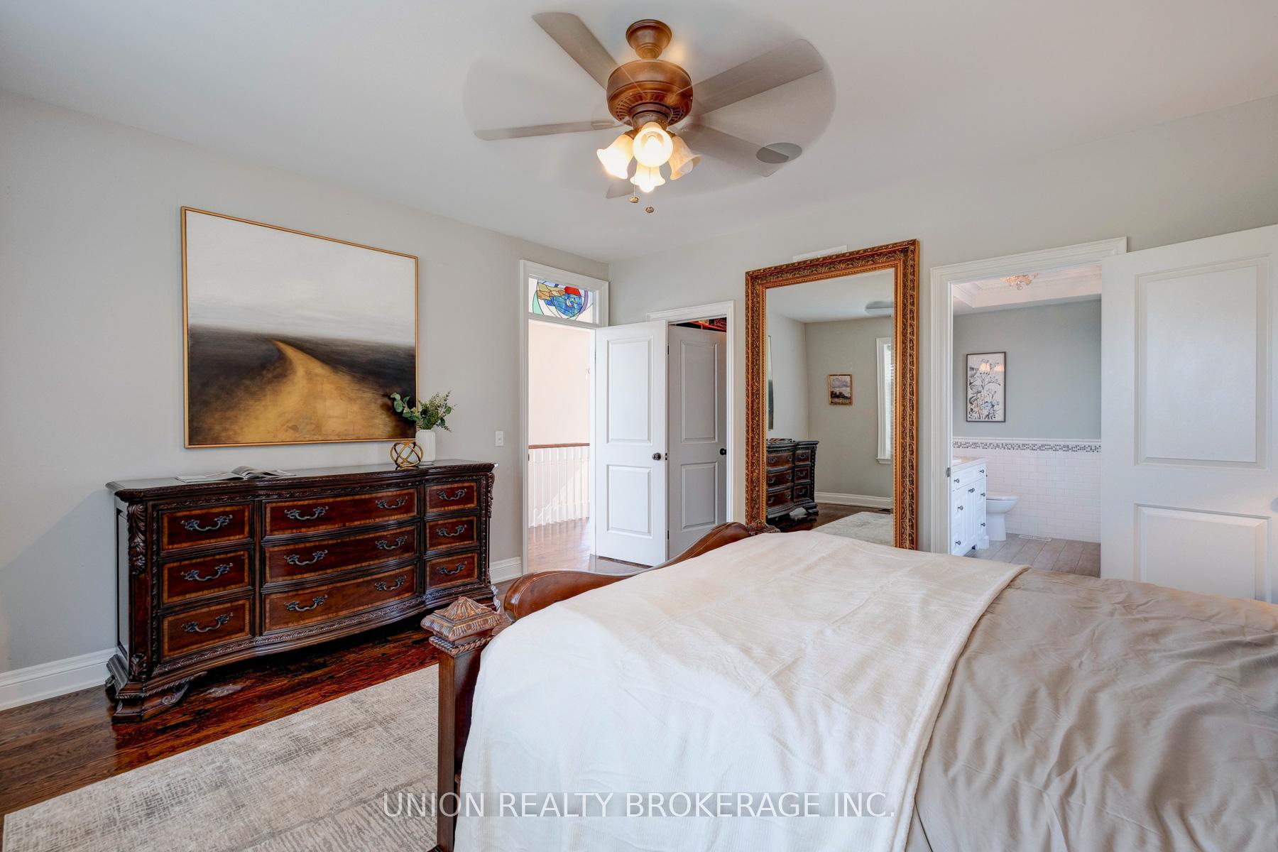 12 Gradwell Drive