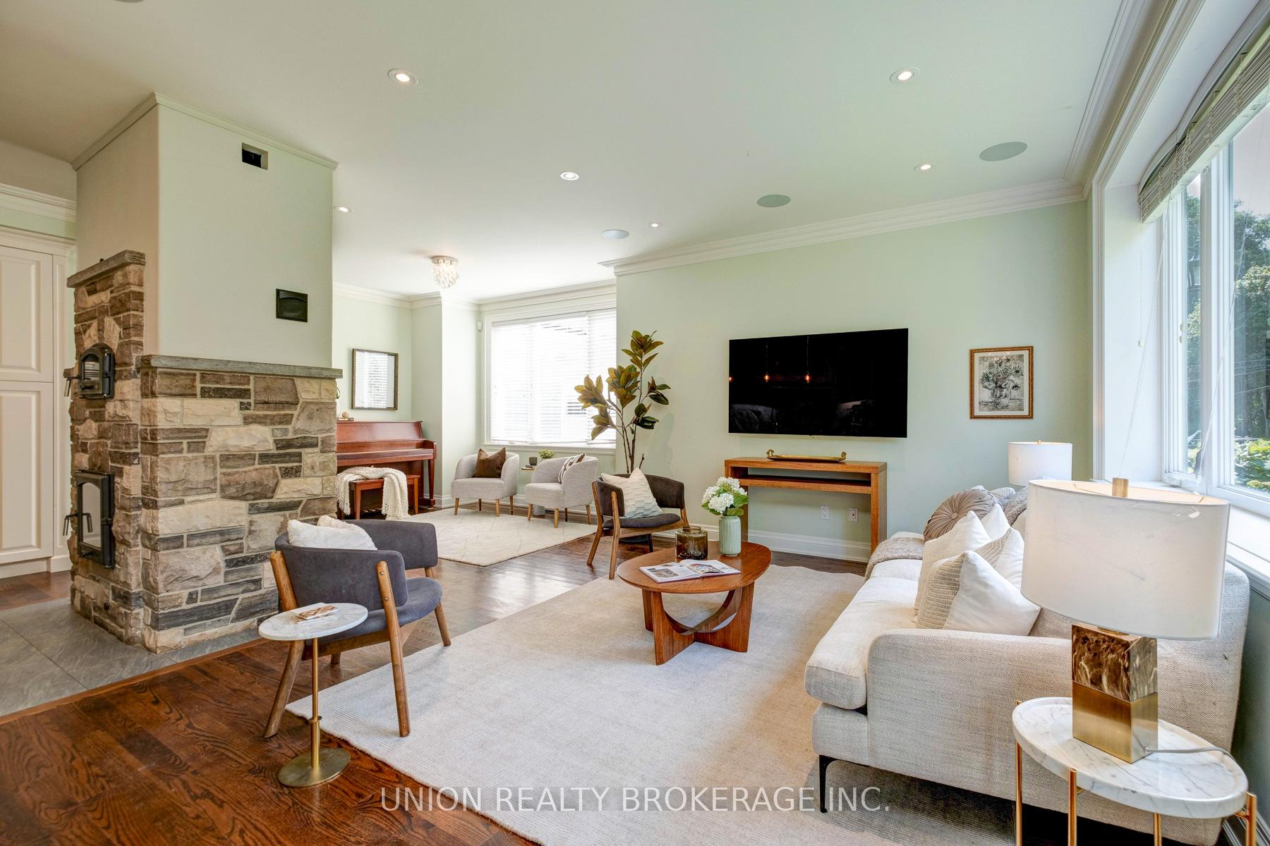 12 Gradwell Drive