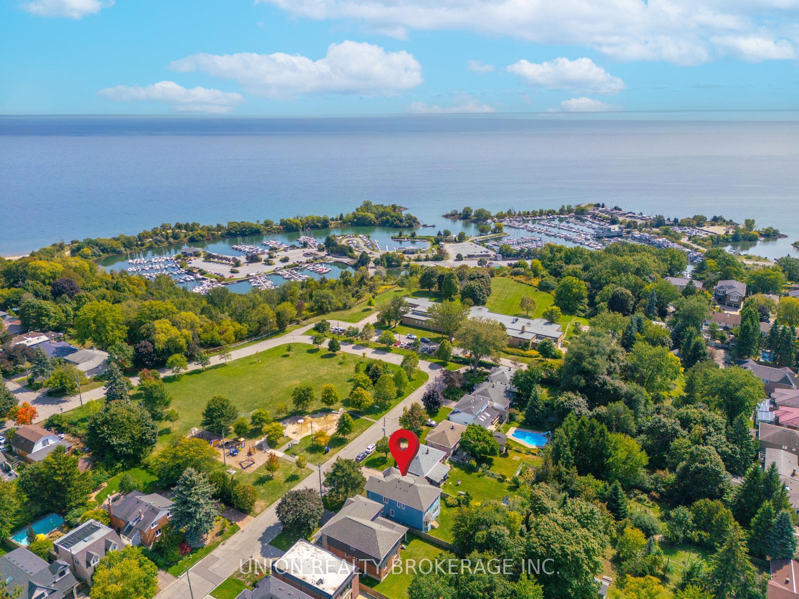 12 Gradwell Drive