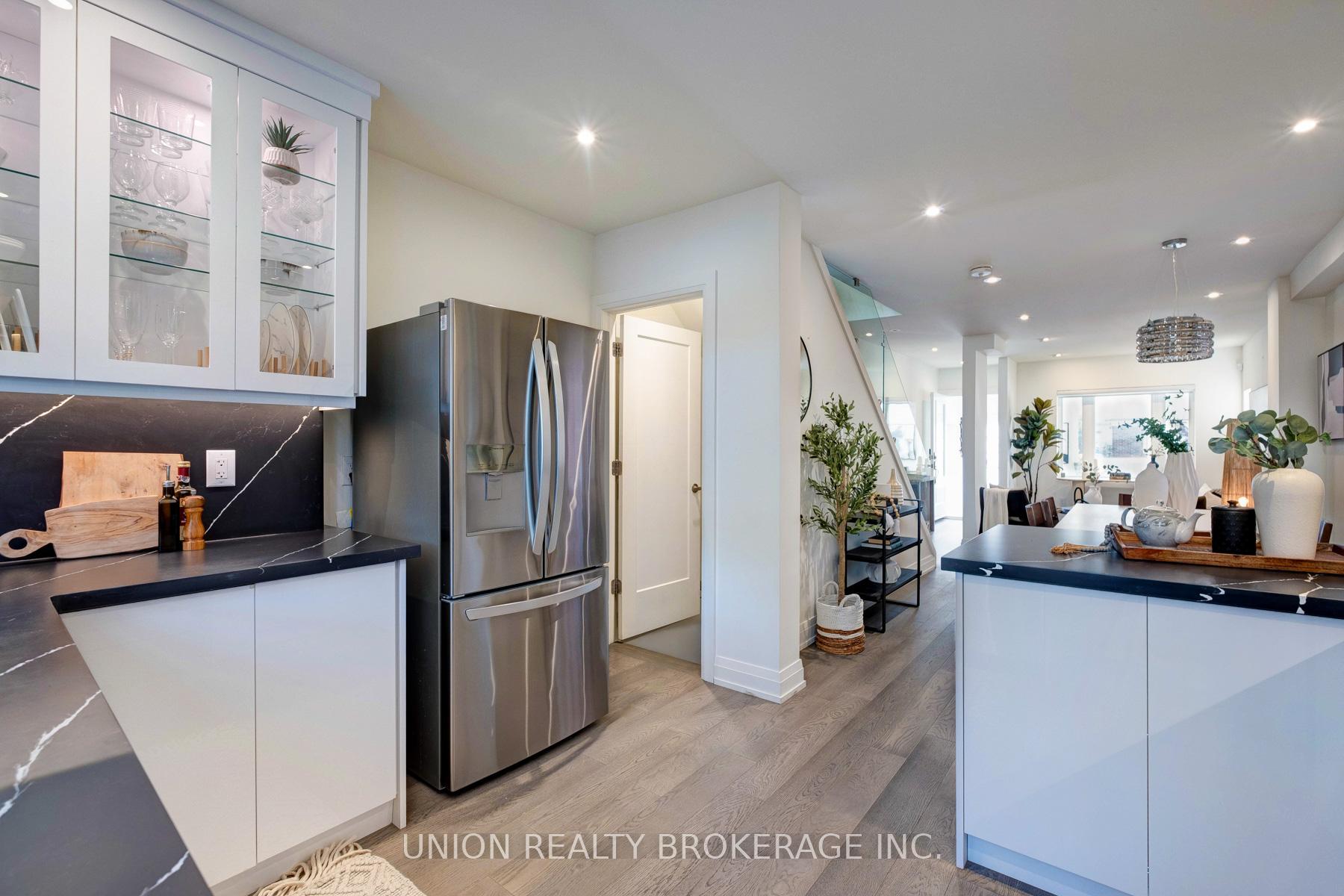 26 Greenwood Avenue