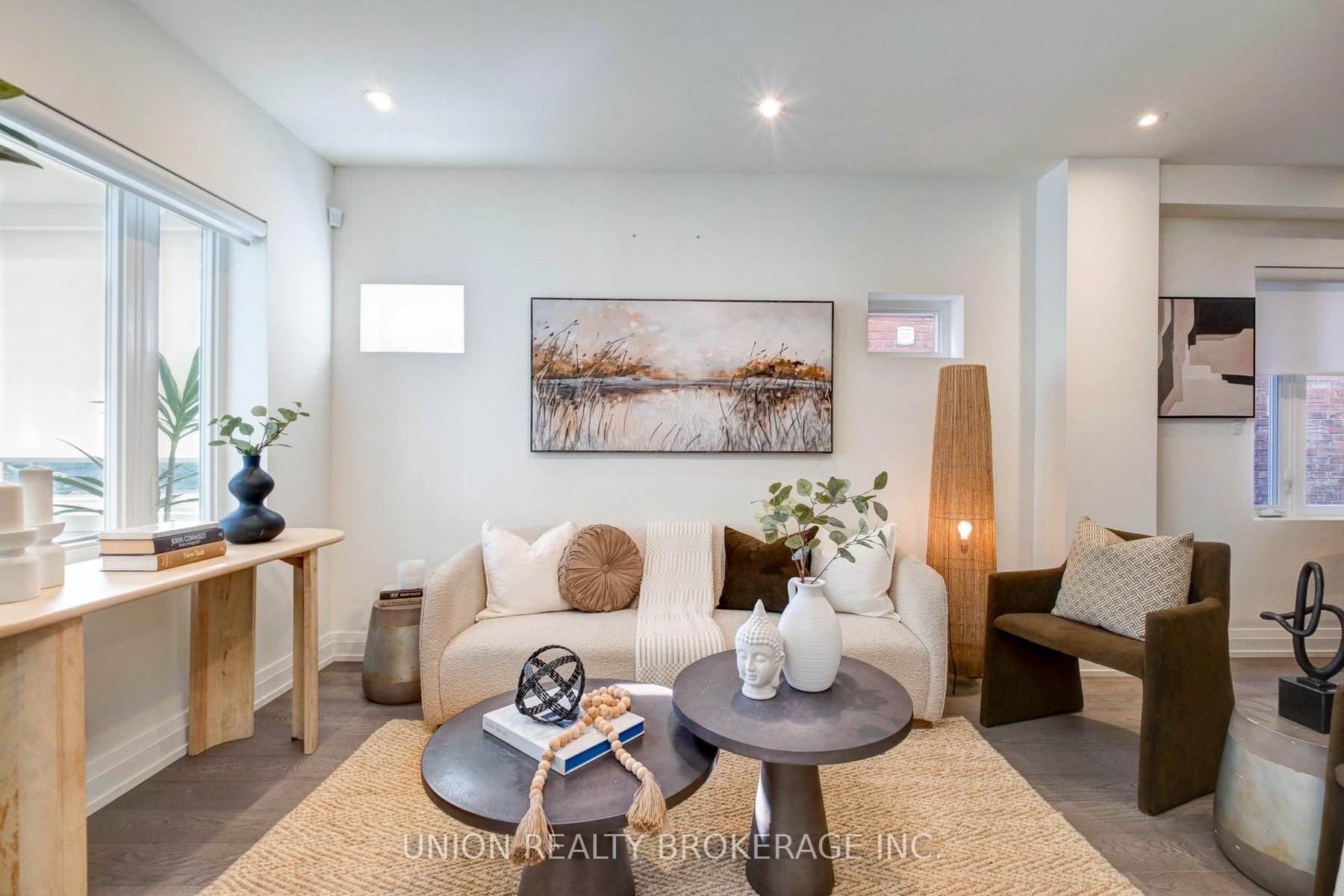 26 Greenwood Avenue